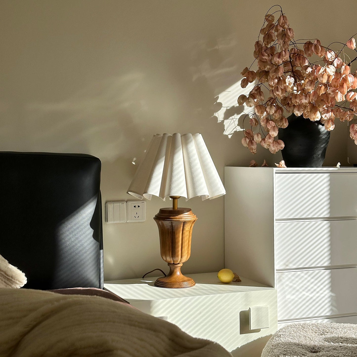 Florence Tulip Table Lamp | Wood, Fabric, Metal | White Shade