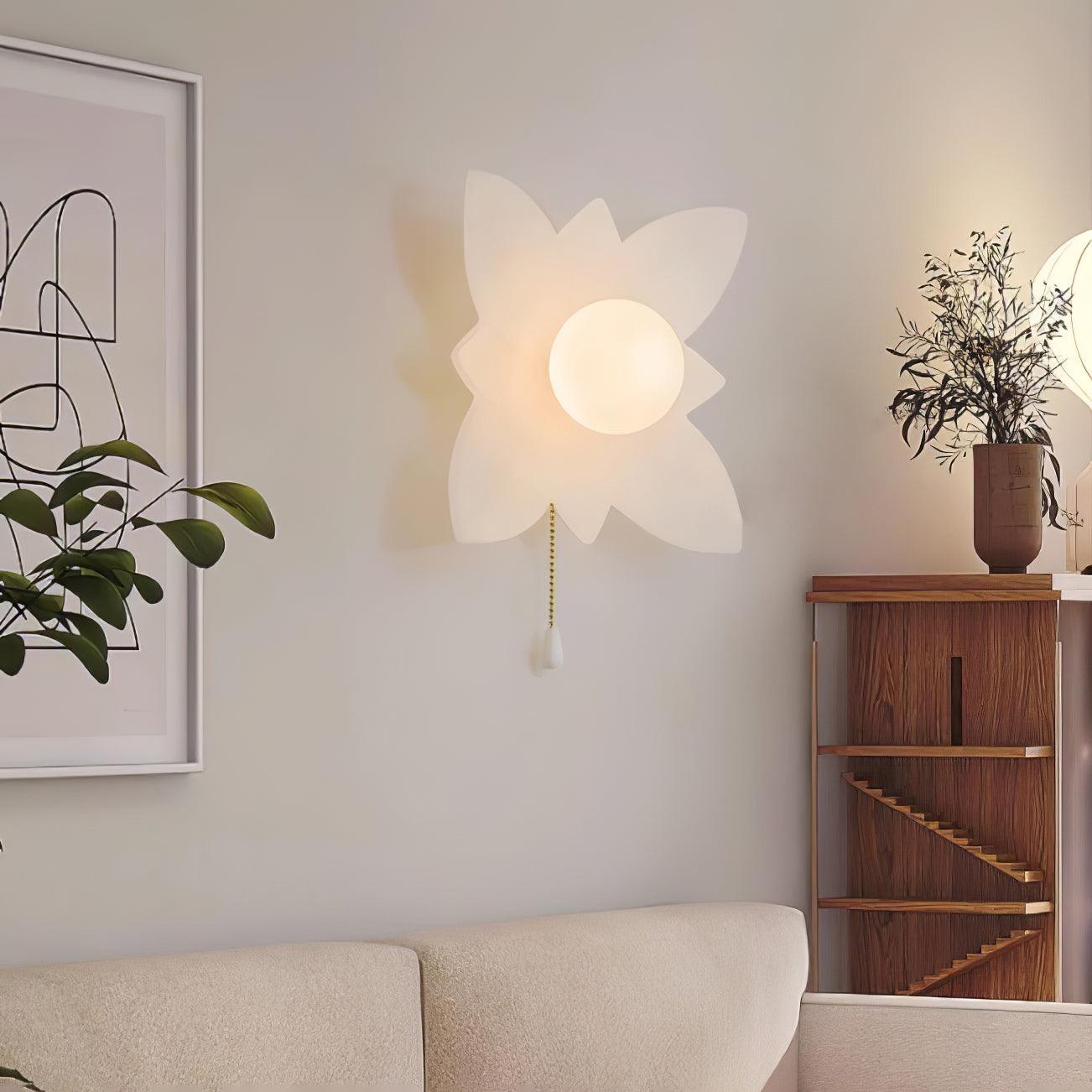 Flowers Wall Lamp | Resin & PC | White