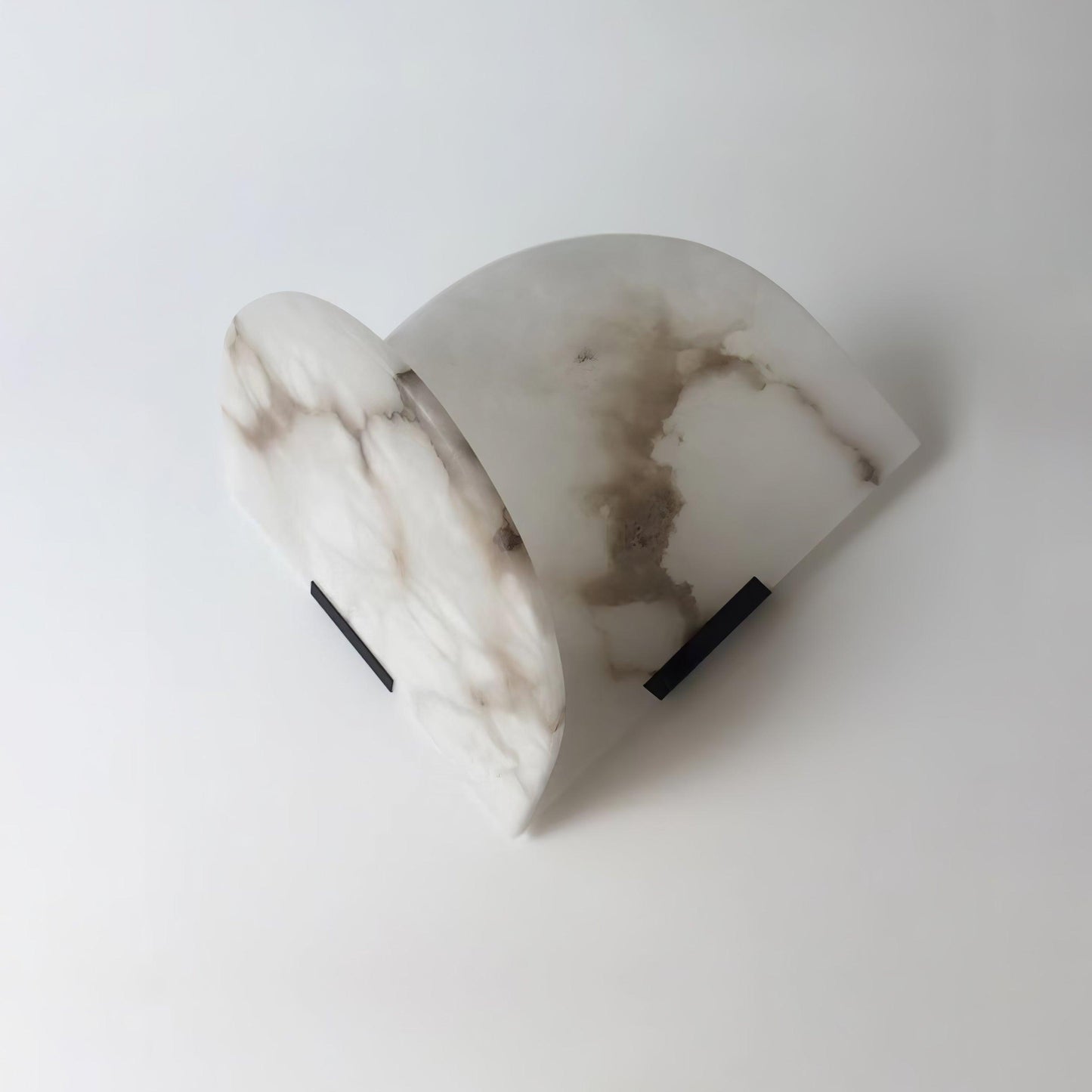 Fly Gaby Wall Lamp | Alabaster & Metal | White