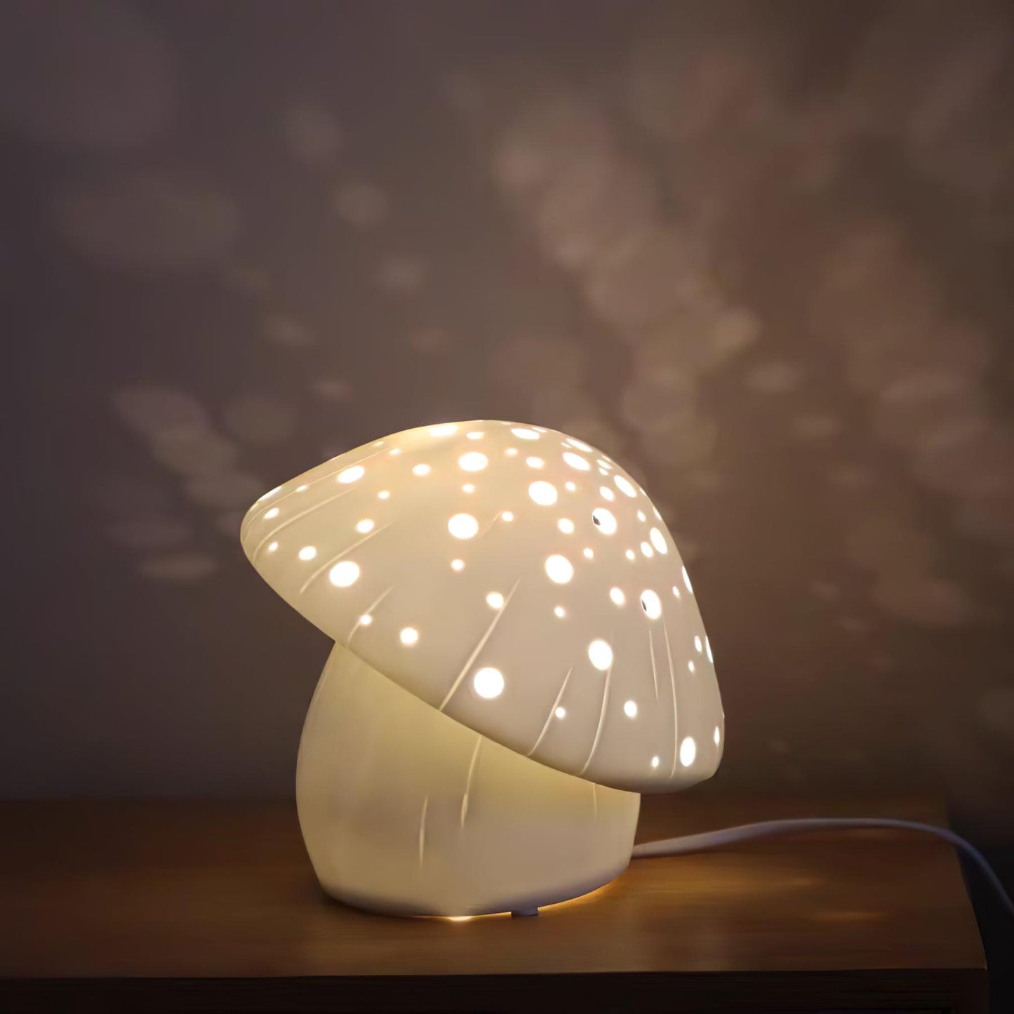 Fungo Table Lamp | Ceramic | White