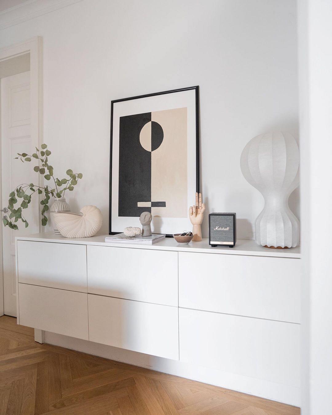 Hot Air Balloon Table Lamp | Steel & Cocoon Design | White Shade