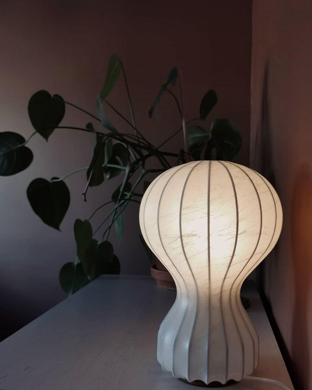 Hot Air Balloon Table Lamp | Steel & Cocoon Design | White Shade