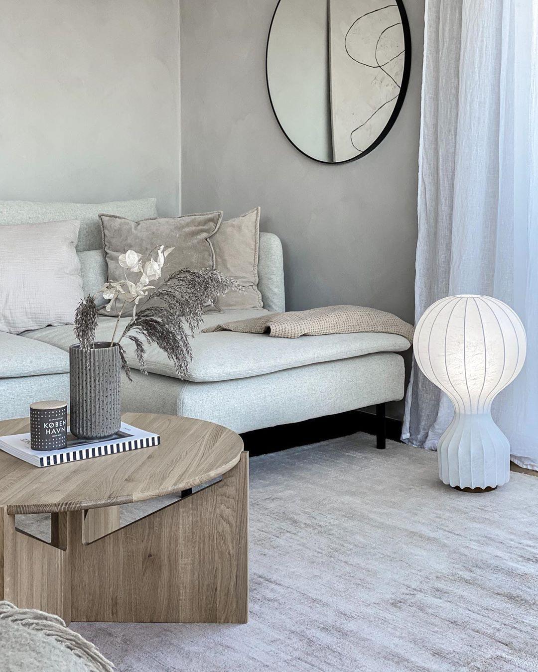 Hot Air Balloon Table Lamp | Steel & Cocoon Design | White Shade