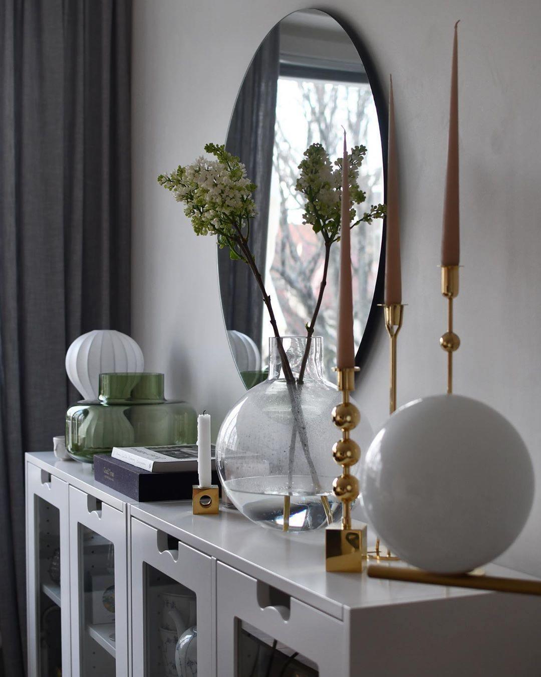 Hot Air Balloon Table Lamp | Steel & Cocoon Design | White Shade