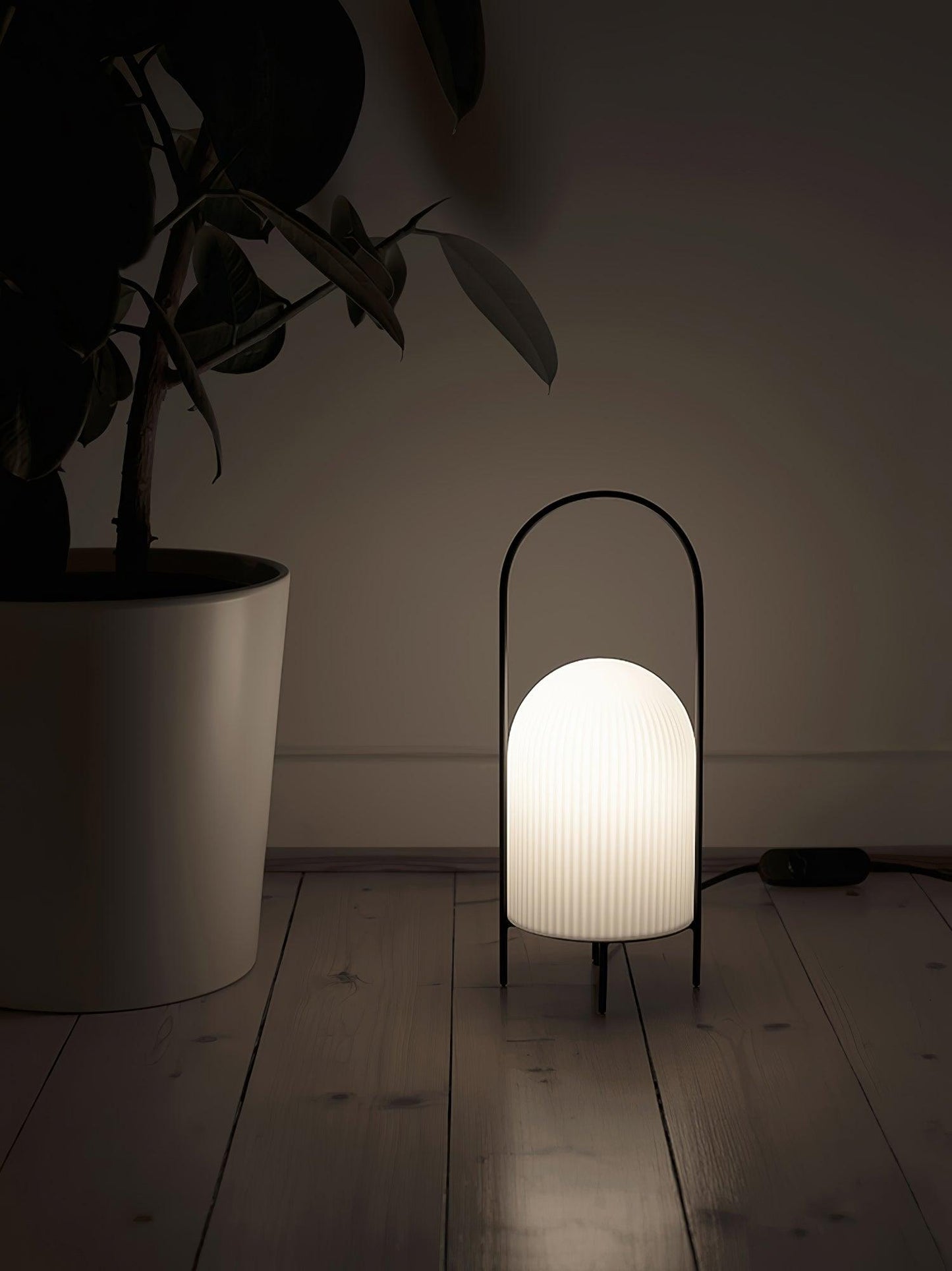 Ghost Table Lamp | Metal & Glass | White