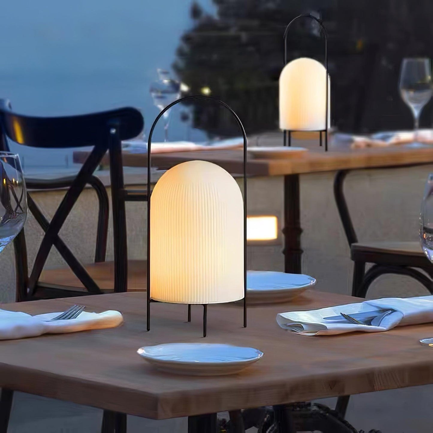 Ghost Table Lamp | Metal & Glass | White
