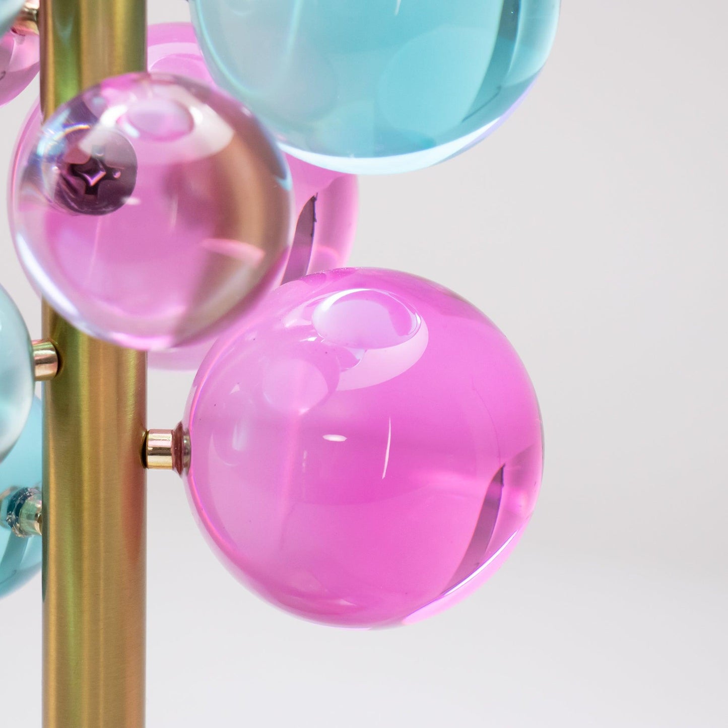 Globo Table Lamp | Copper & Marble | 32cm Diameter