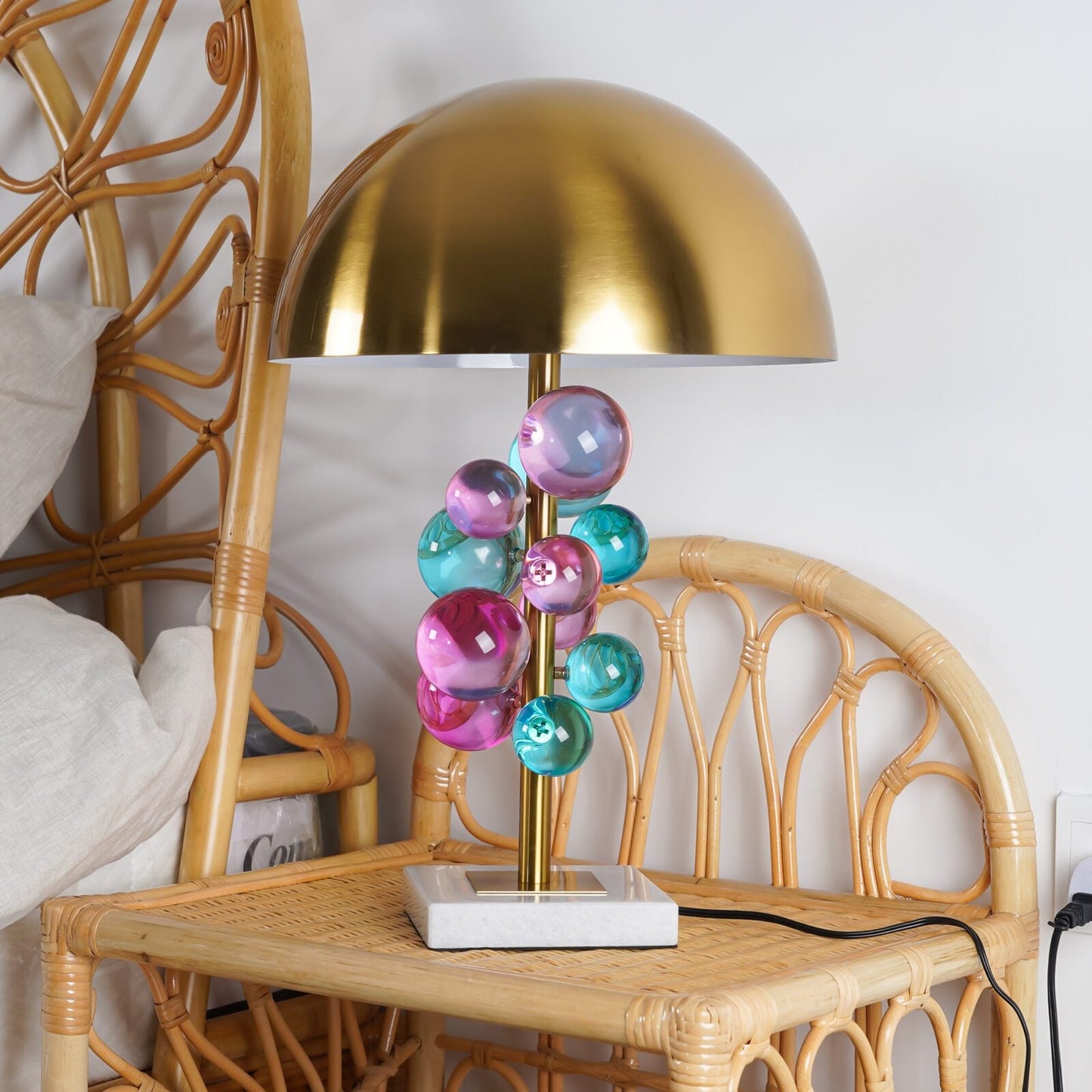 Globo Table Lamp | Copper & Marble | 32cm Diameter