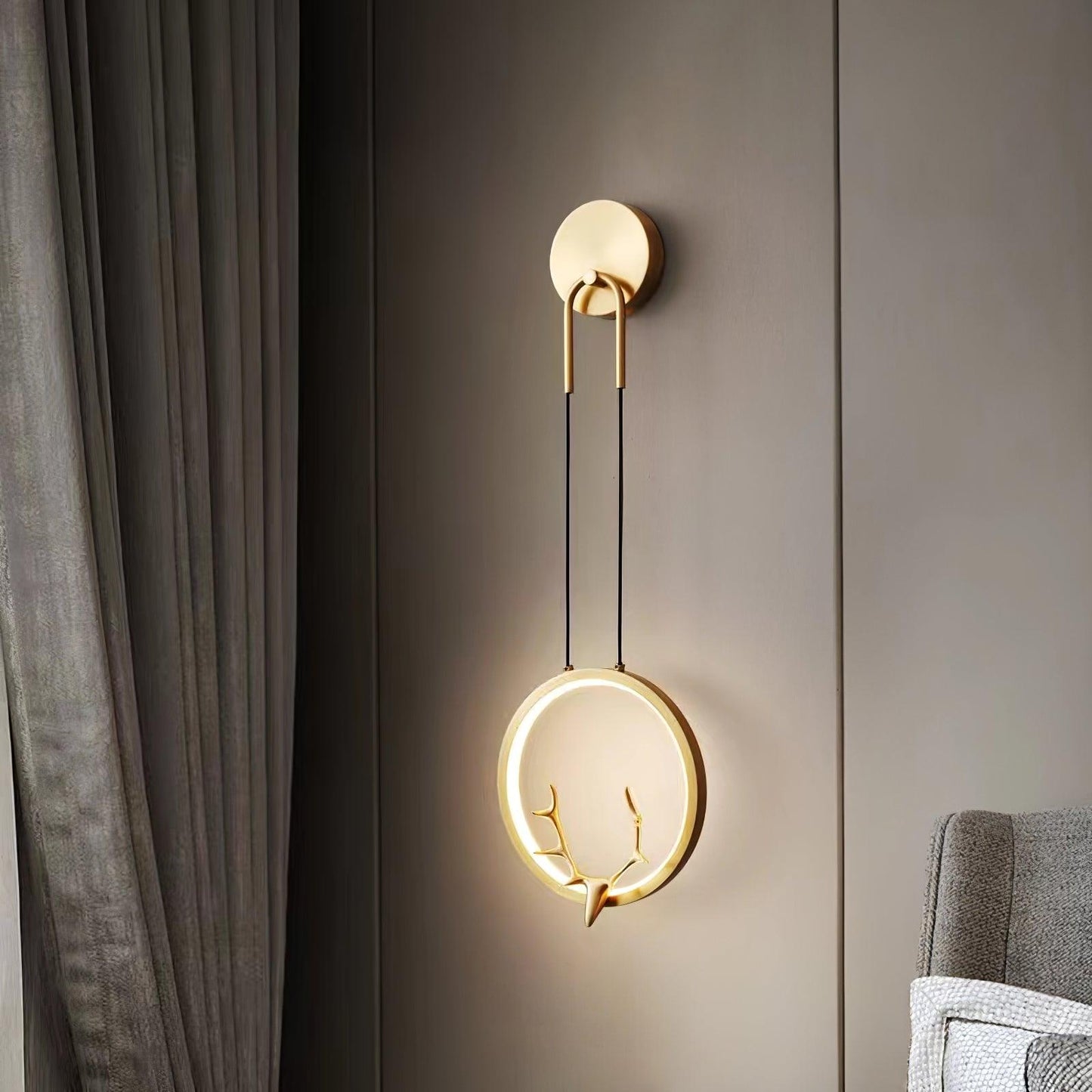Golden Antler Wall Light | Metal & Brass | Brass Finish