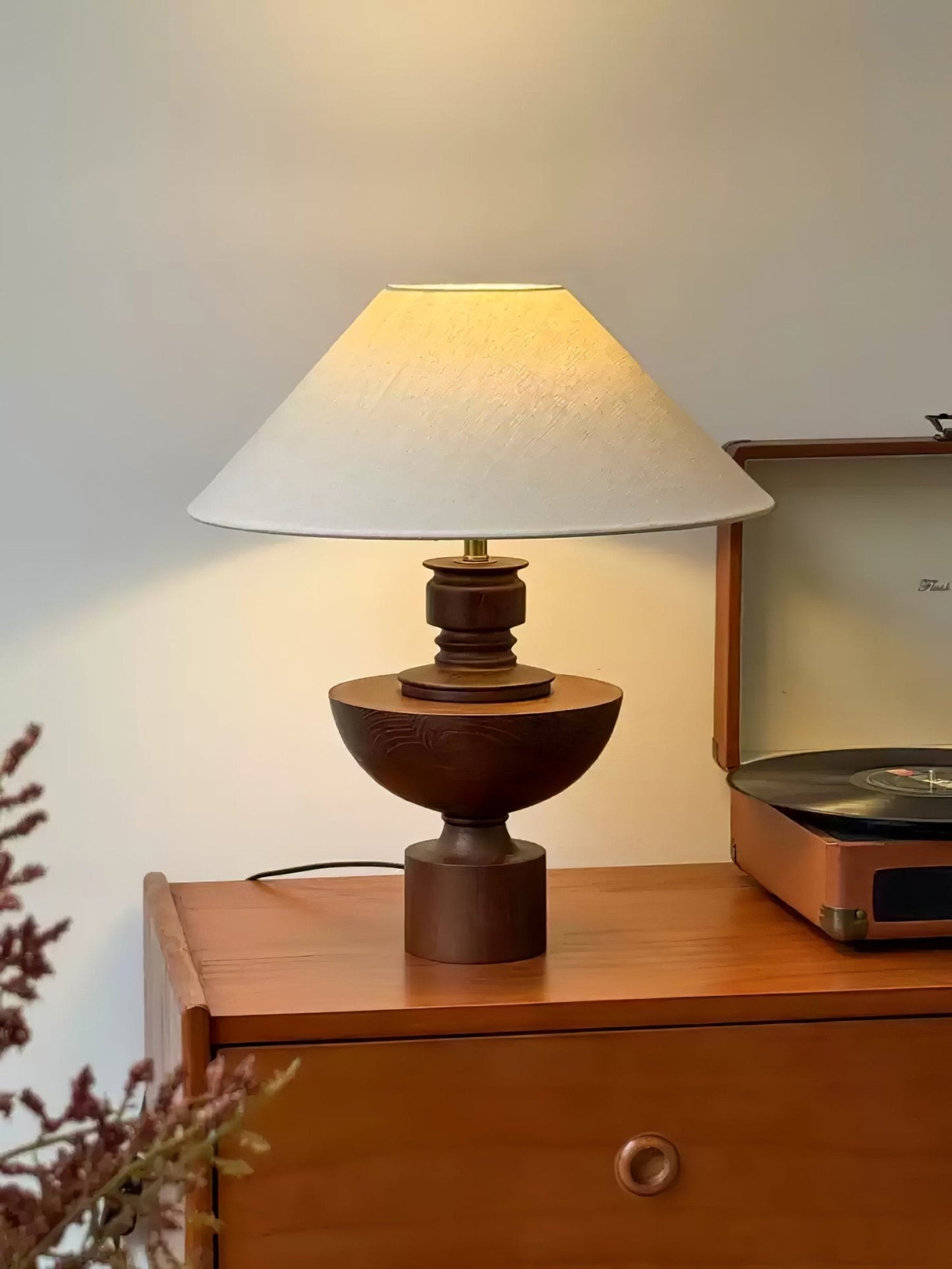 Helios Vase Table Lamp | Wooden Base | Beige Shade