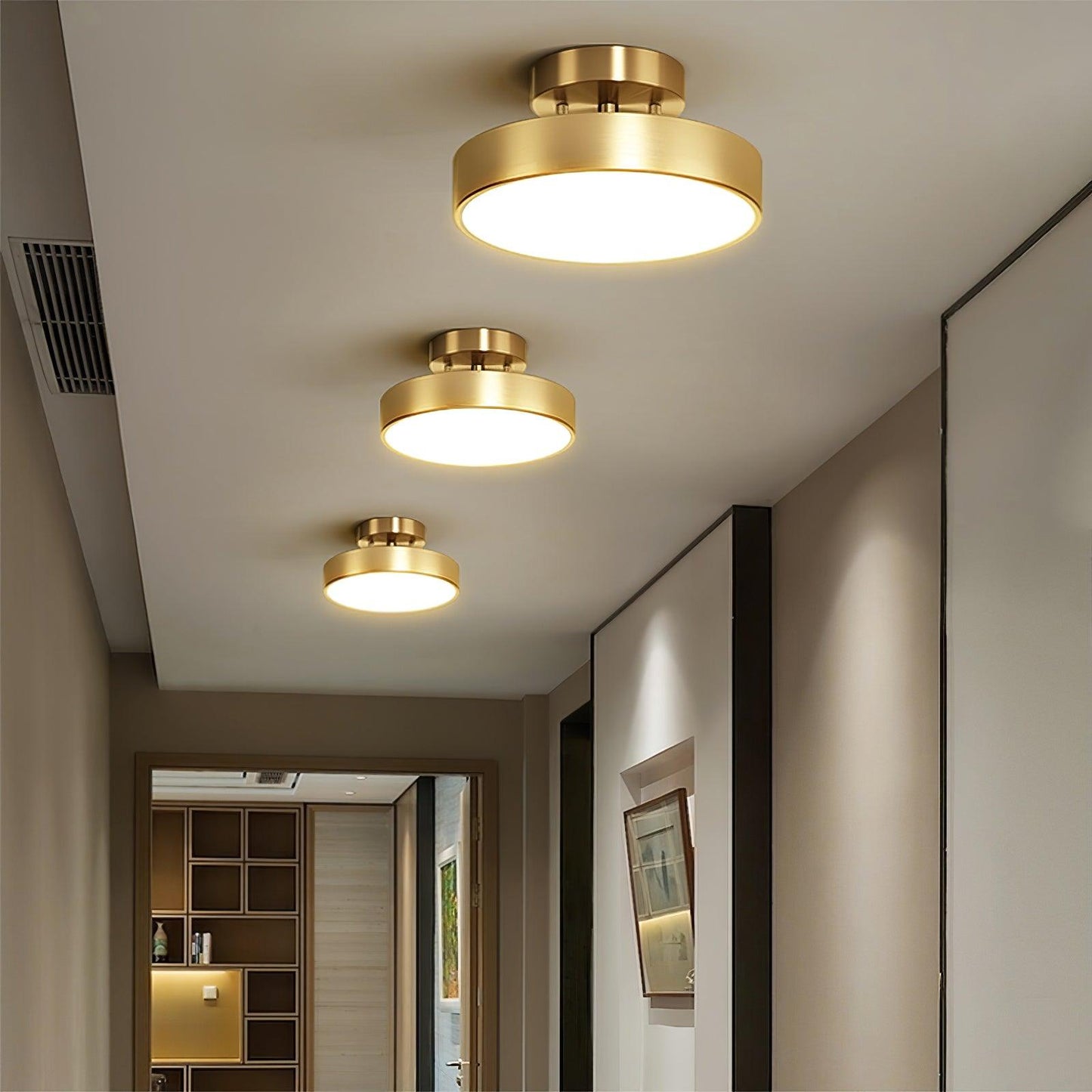 Hero Rotating Ceiling Lamp | Brass Finish | Rotating