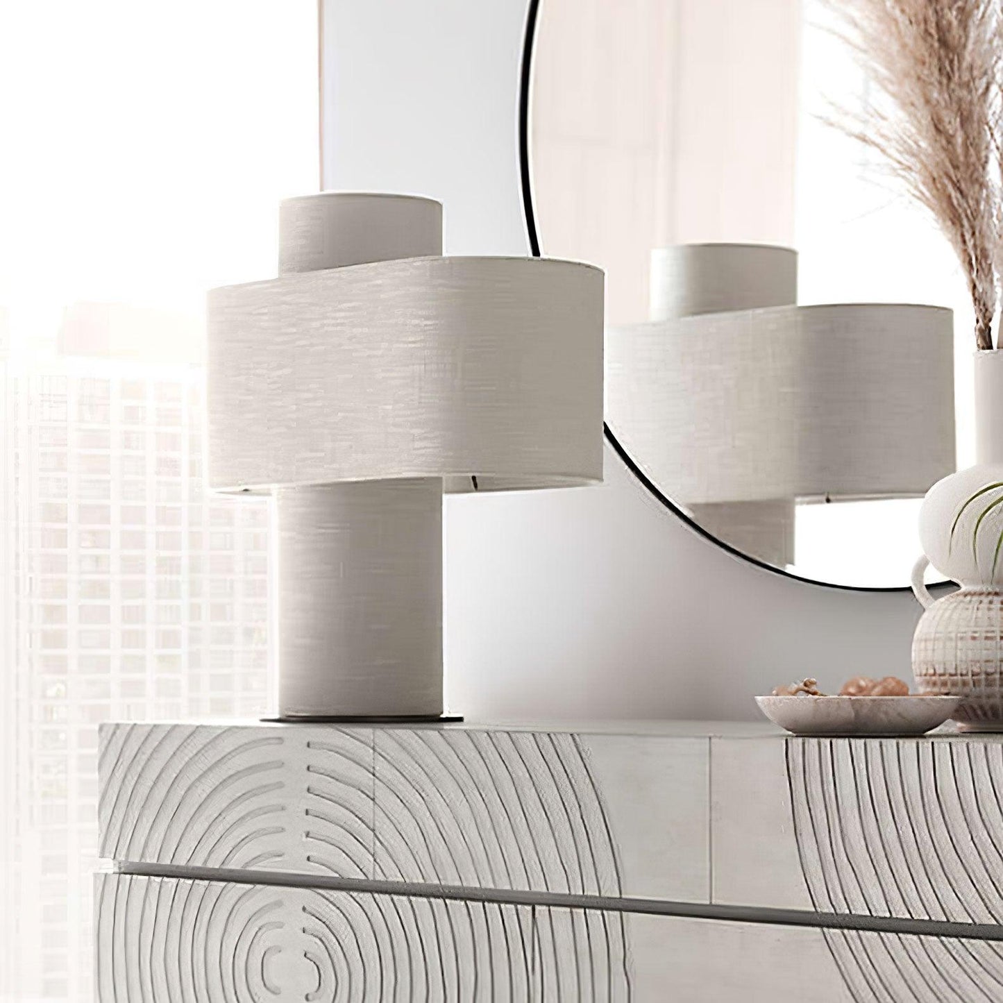 Heron Glowing Table Lamp | Fabric | Beige