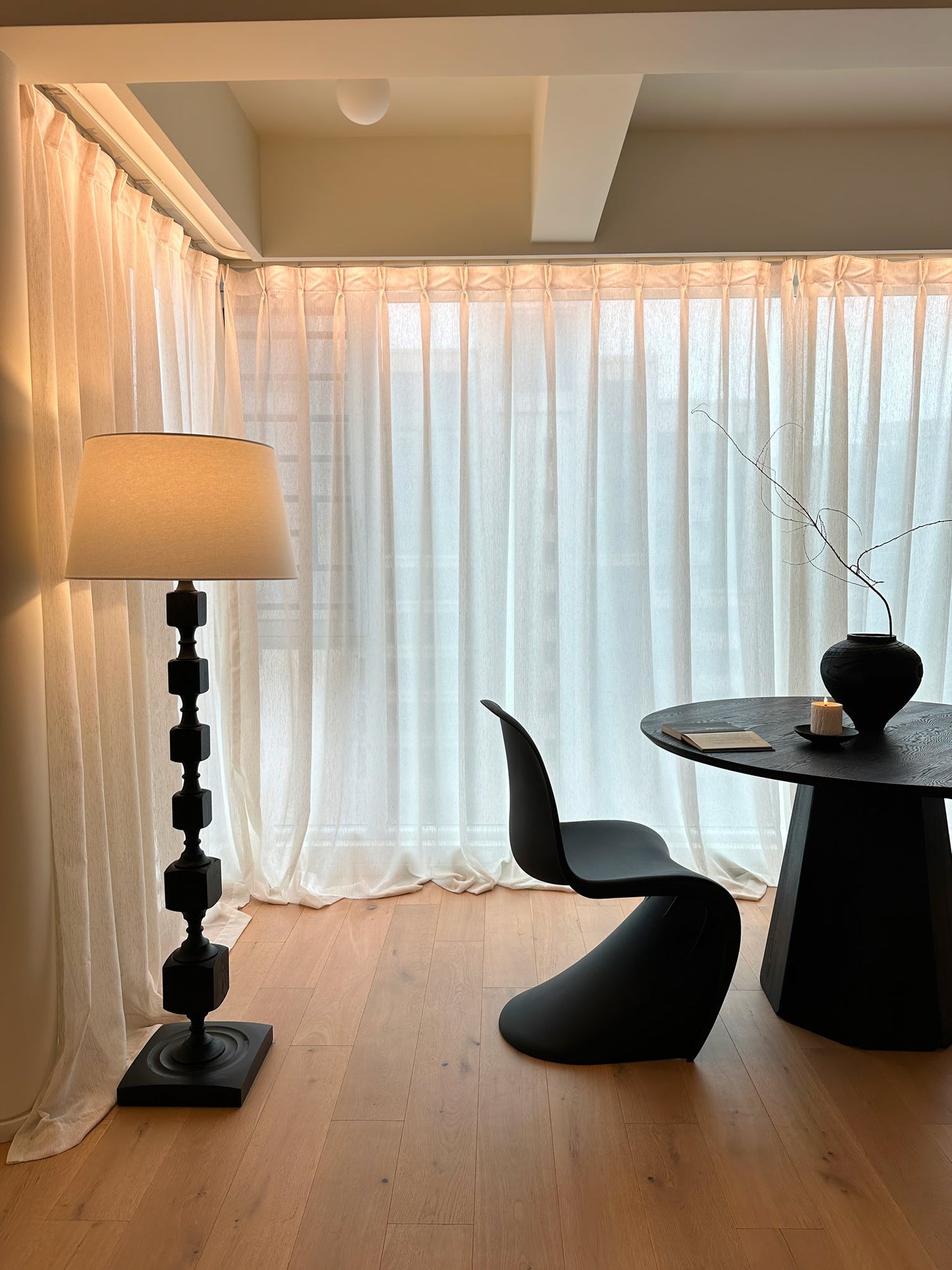 Hexas Floor Lamp | Wood & Metal | Gold and Walnut