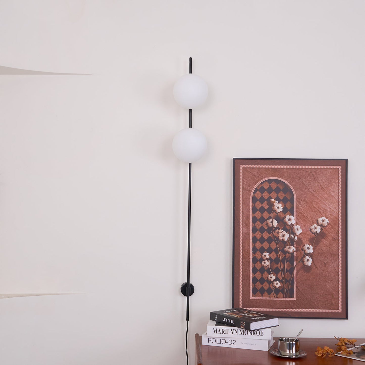Houseof Plug-in Wall Light | Metal & Glass | White, Black, Gold