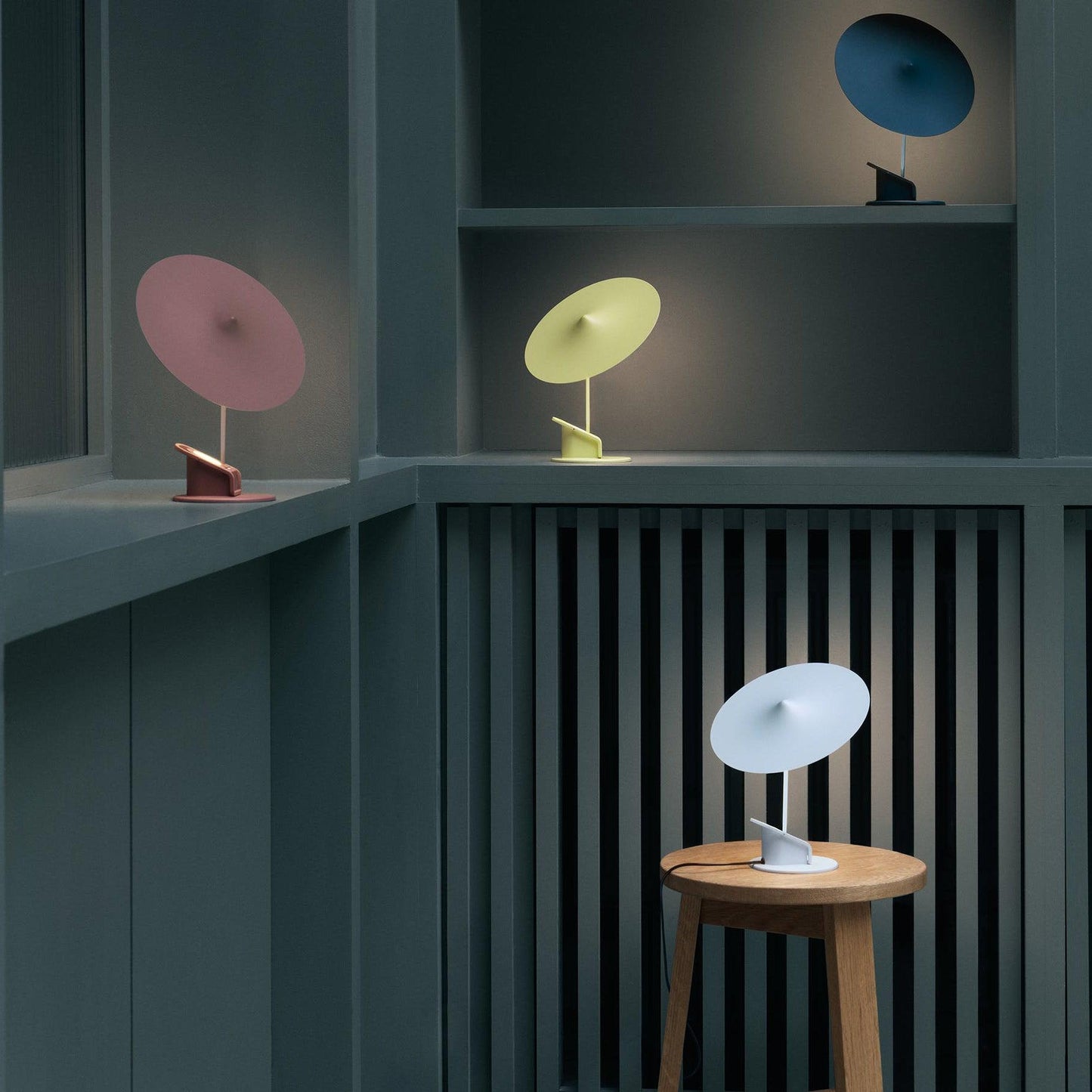 Adjustable Table Lamp | Aluminum & Metal | Multiple Colors