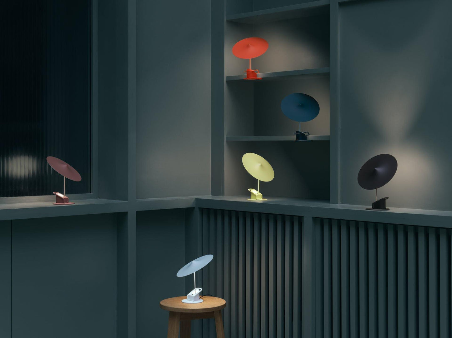 Adjustable Table Lamp | Aluminum & Metal | Multiple Colors
