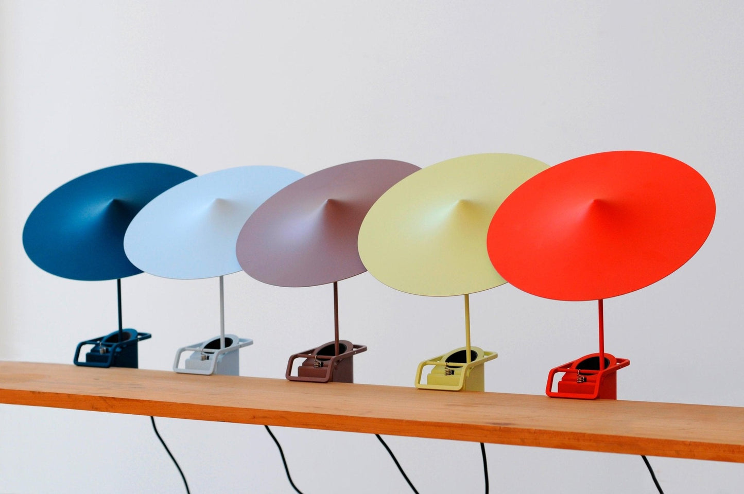 Adjustable Table Lamp | Aluminum & Metal | Multiple Colors