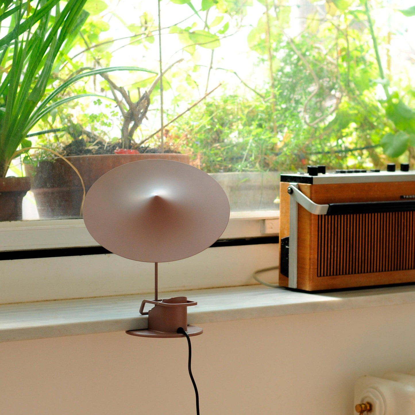 Adjustable Table Lamp | Aluminum & Metal | Multiple Colors