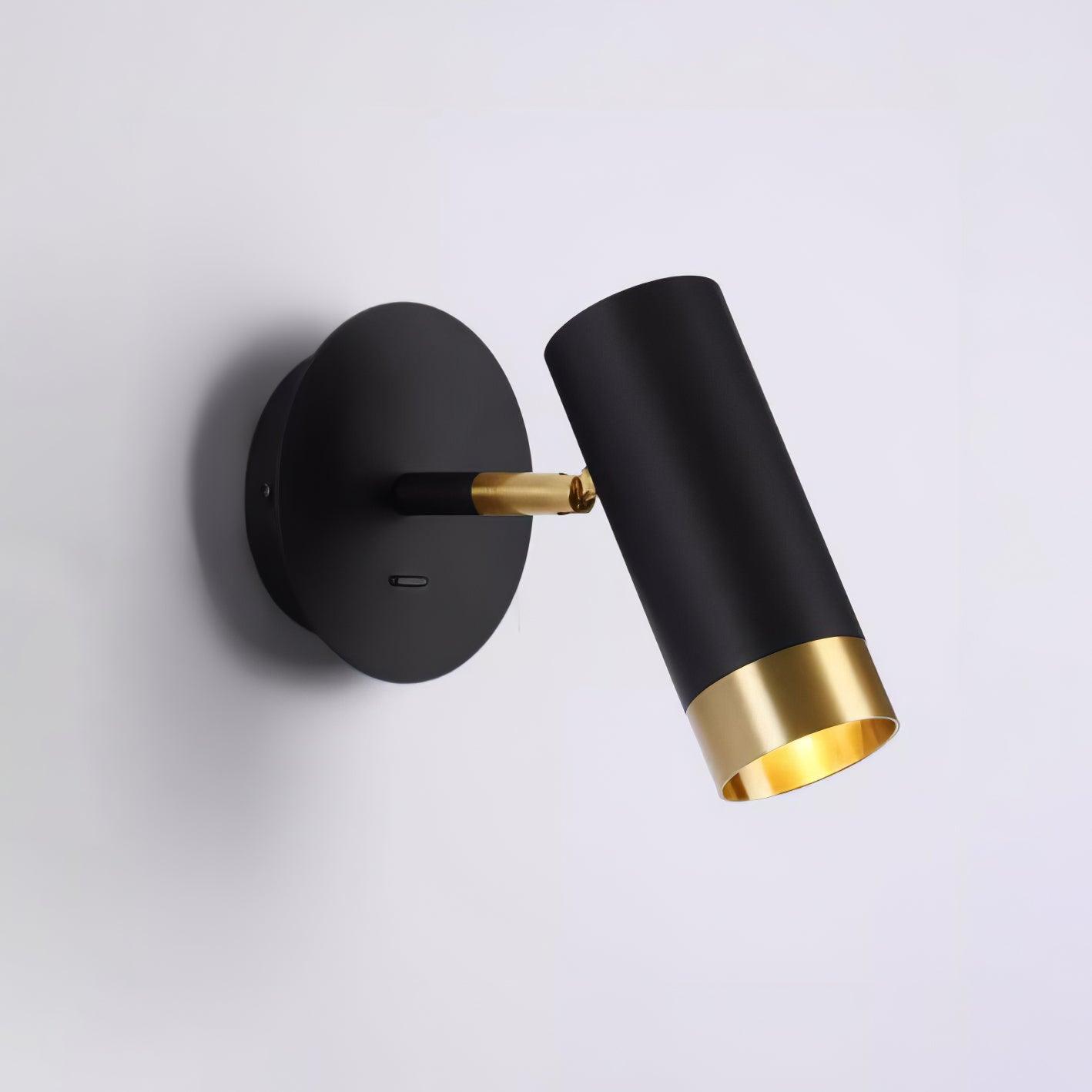 Karpo Wall Lamp | Metal | Black and White