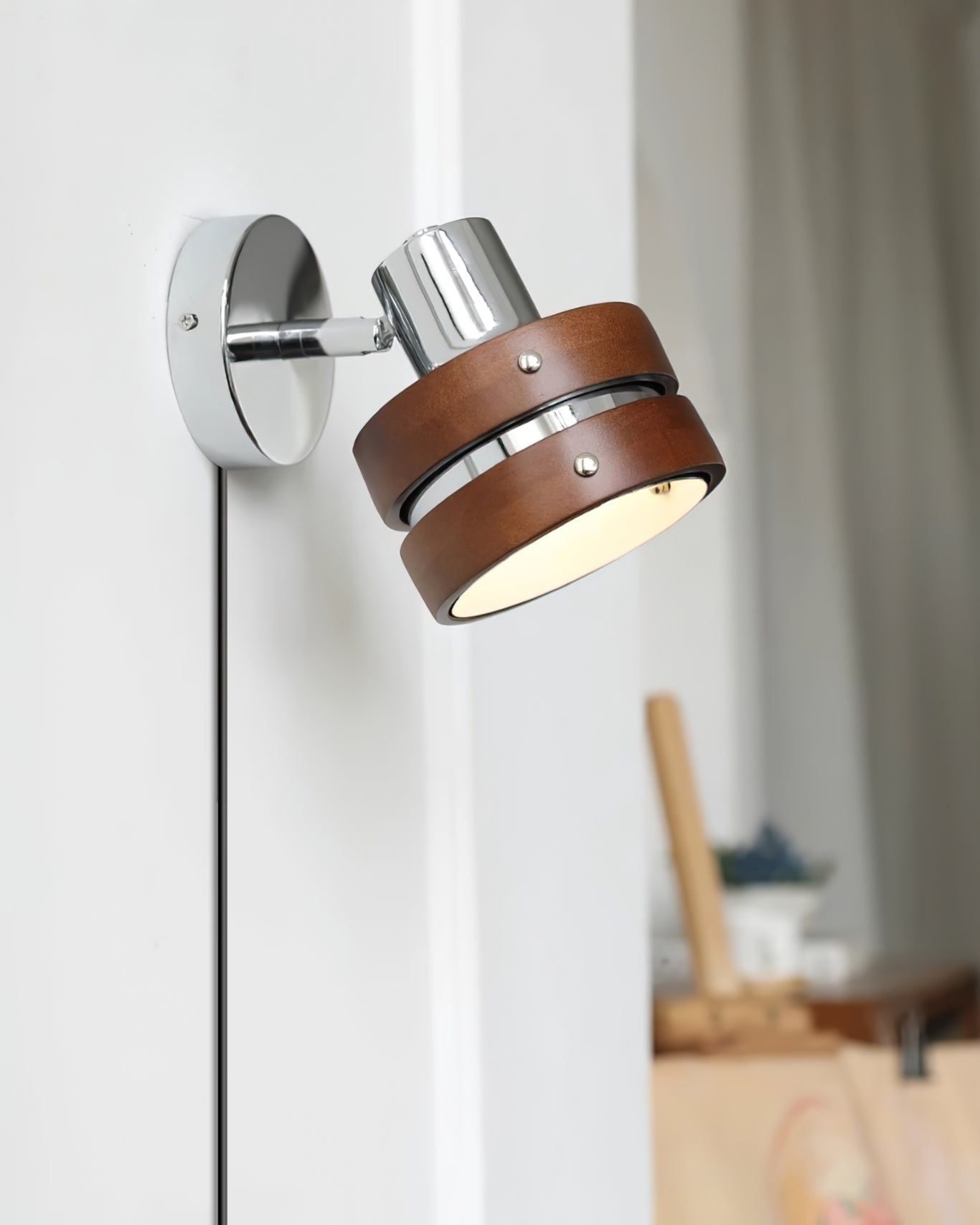 Karry Wall Lamp | Chrome & Walnut Wood | Japanese Design