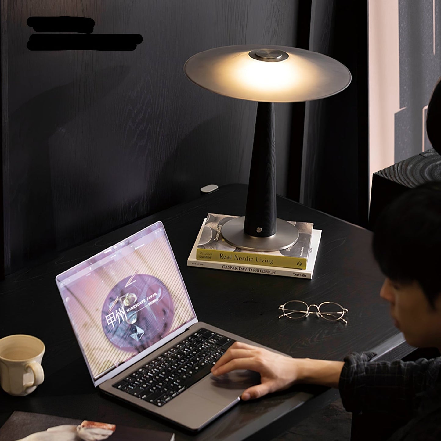Kizu Peak Table Lamp | Minimalist Design | Black, Nickel
