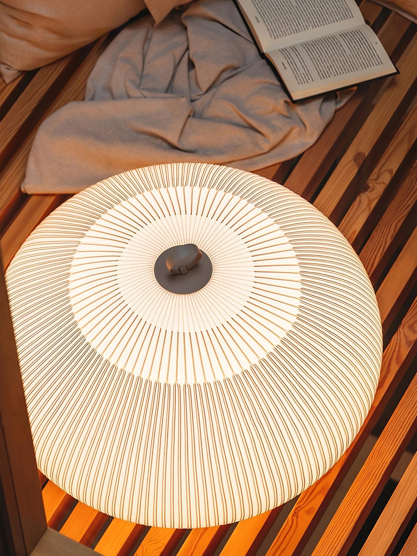 Lantern Knit Table Lamp | Fabric | White