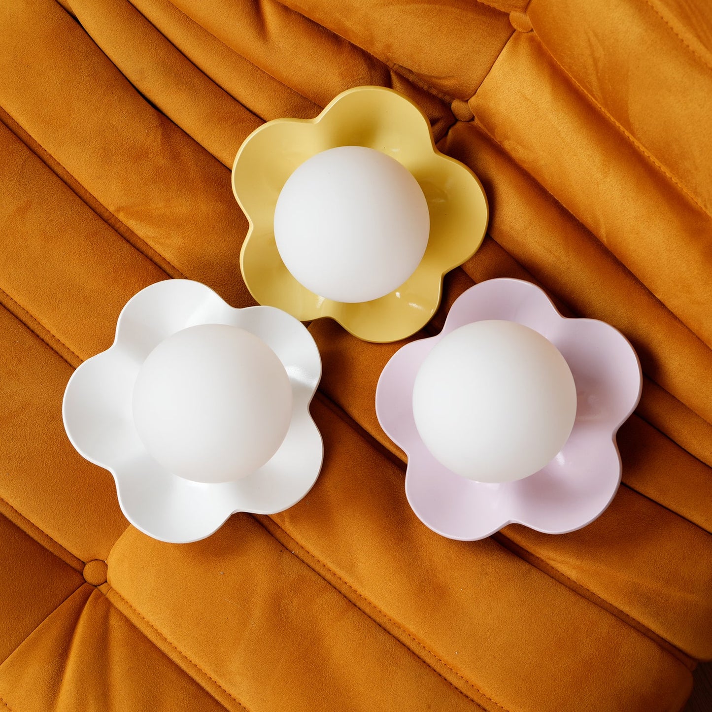 La Fleur Wall Lamp | Resin & Glass | White, Purple, Yellow