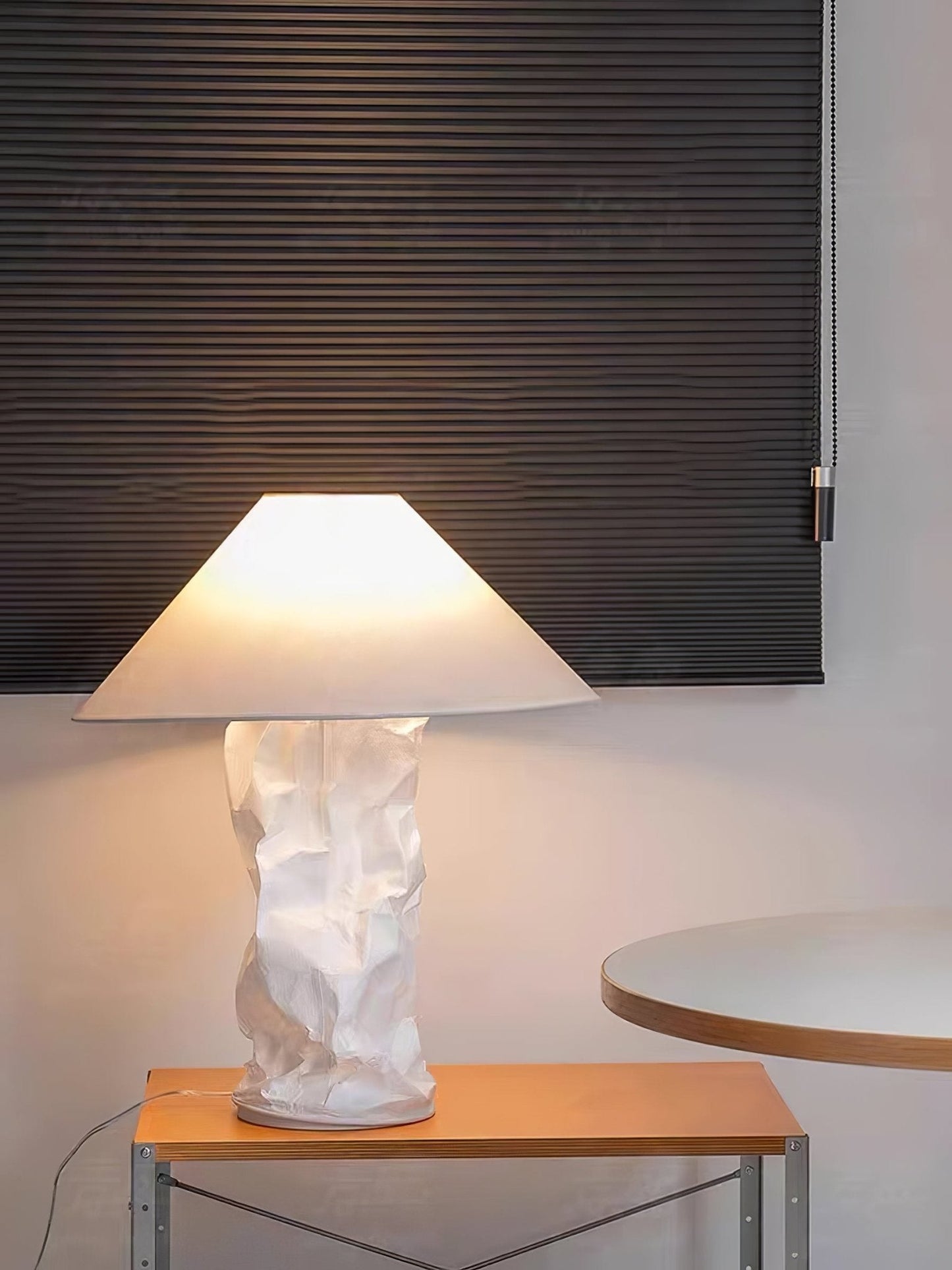 Crinkle Paper Table Lamp | White Metal & Dupont Paper | 50cm/75cm