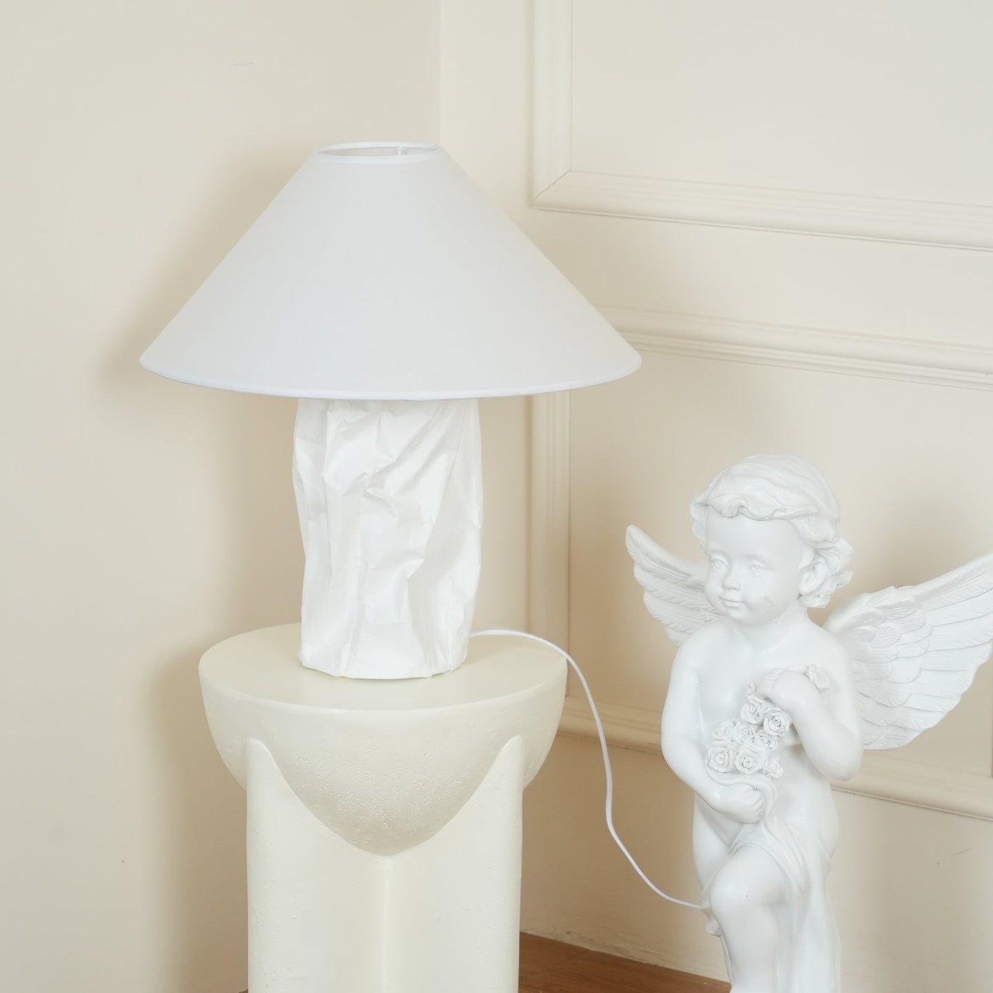 Crinkle Paper Table Lamp | White Metal & Dupont Paper | 50cm/75cm