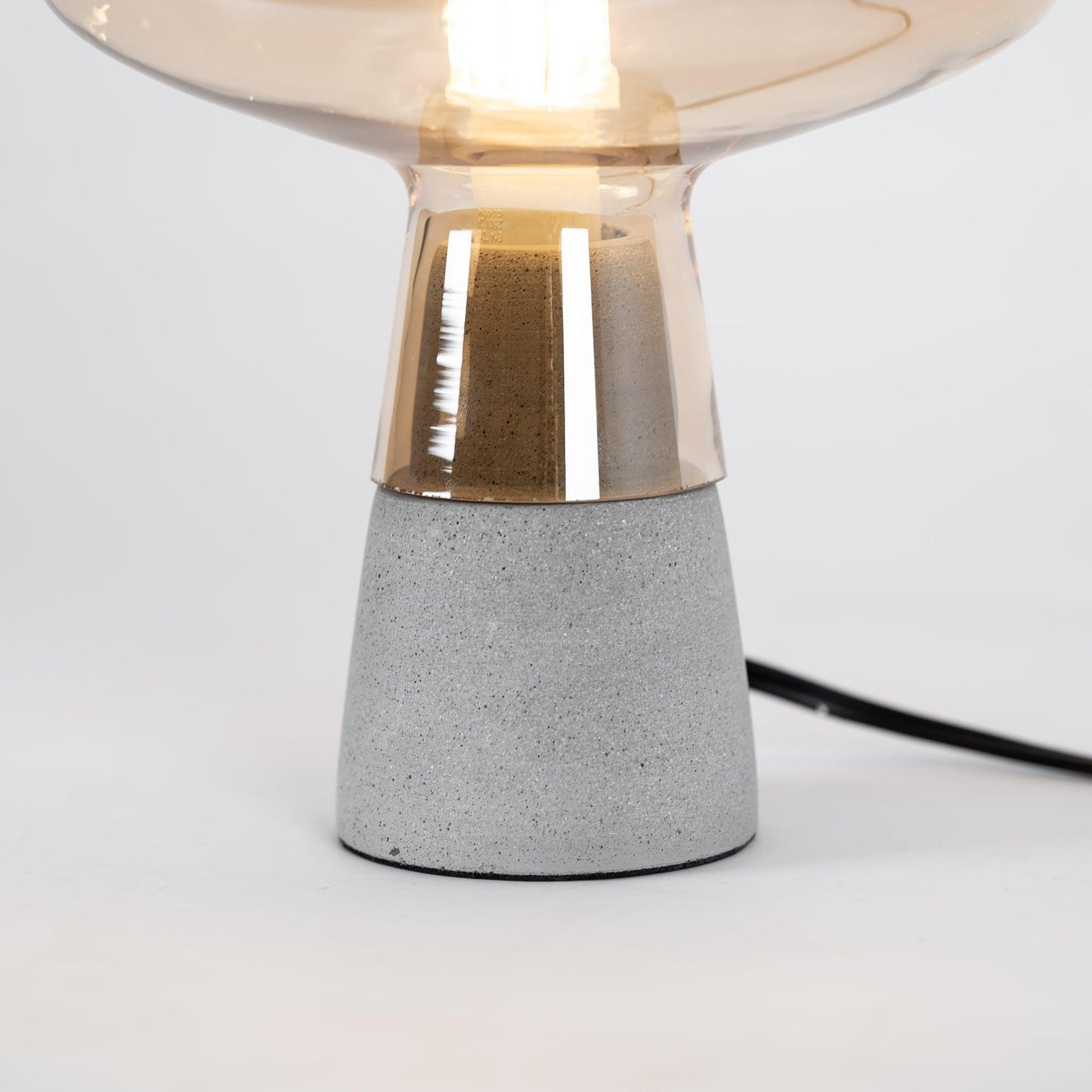 Leimu Table Lamp | Concrete & Mouthblown Glass | Grey