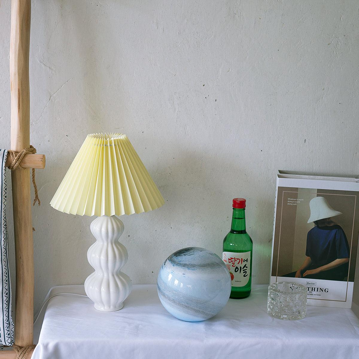 Leo Table Lamp | Ceramic | White