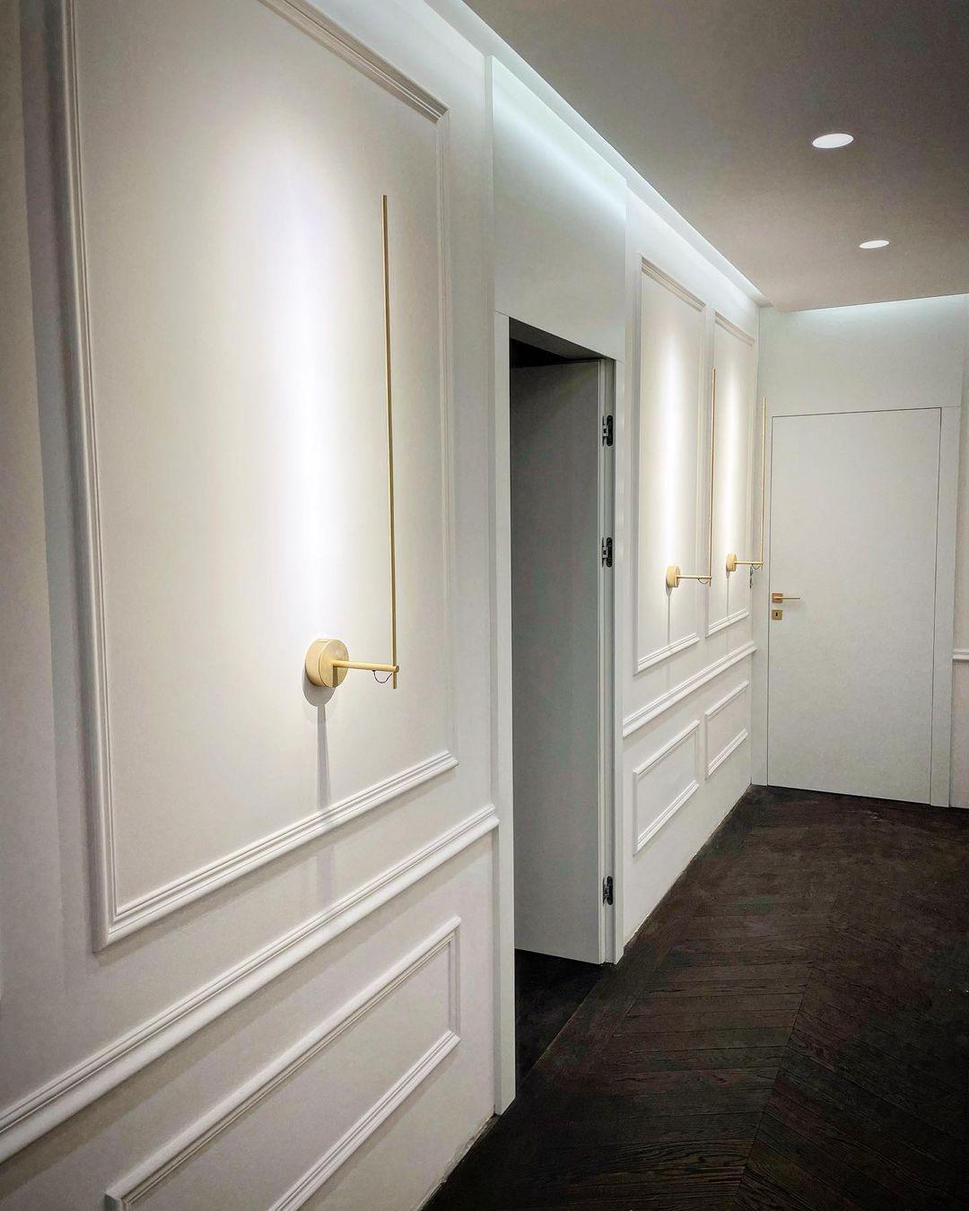 Light Stick Wall Sconce | LED | Gold