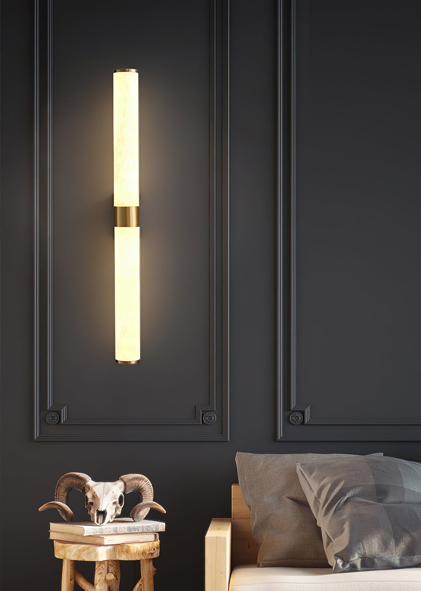 Line Alabaster Wall Light | Brass & Alabaster | White