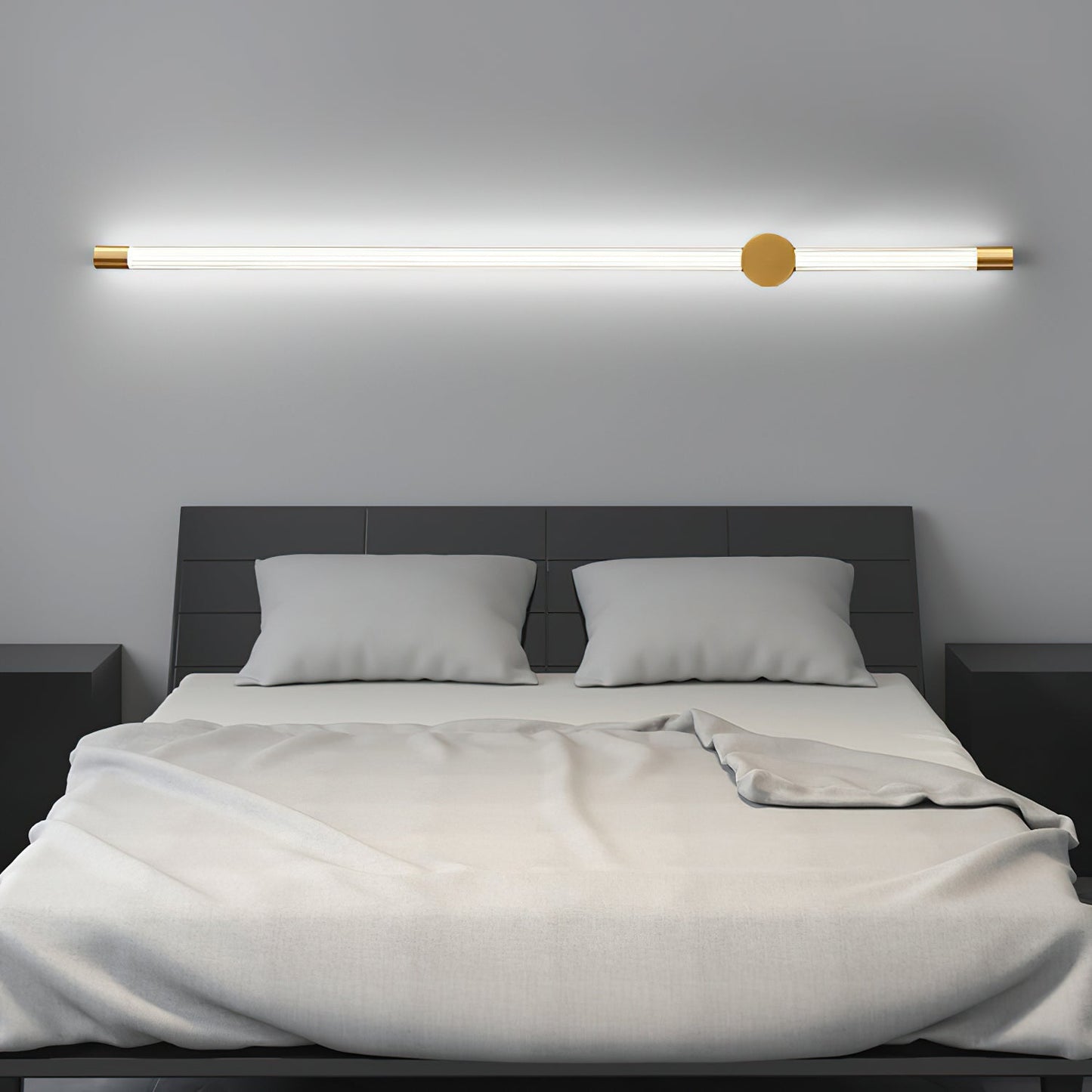 Linear LED Sconce | Rechargeable | Black & Copper