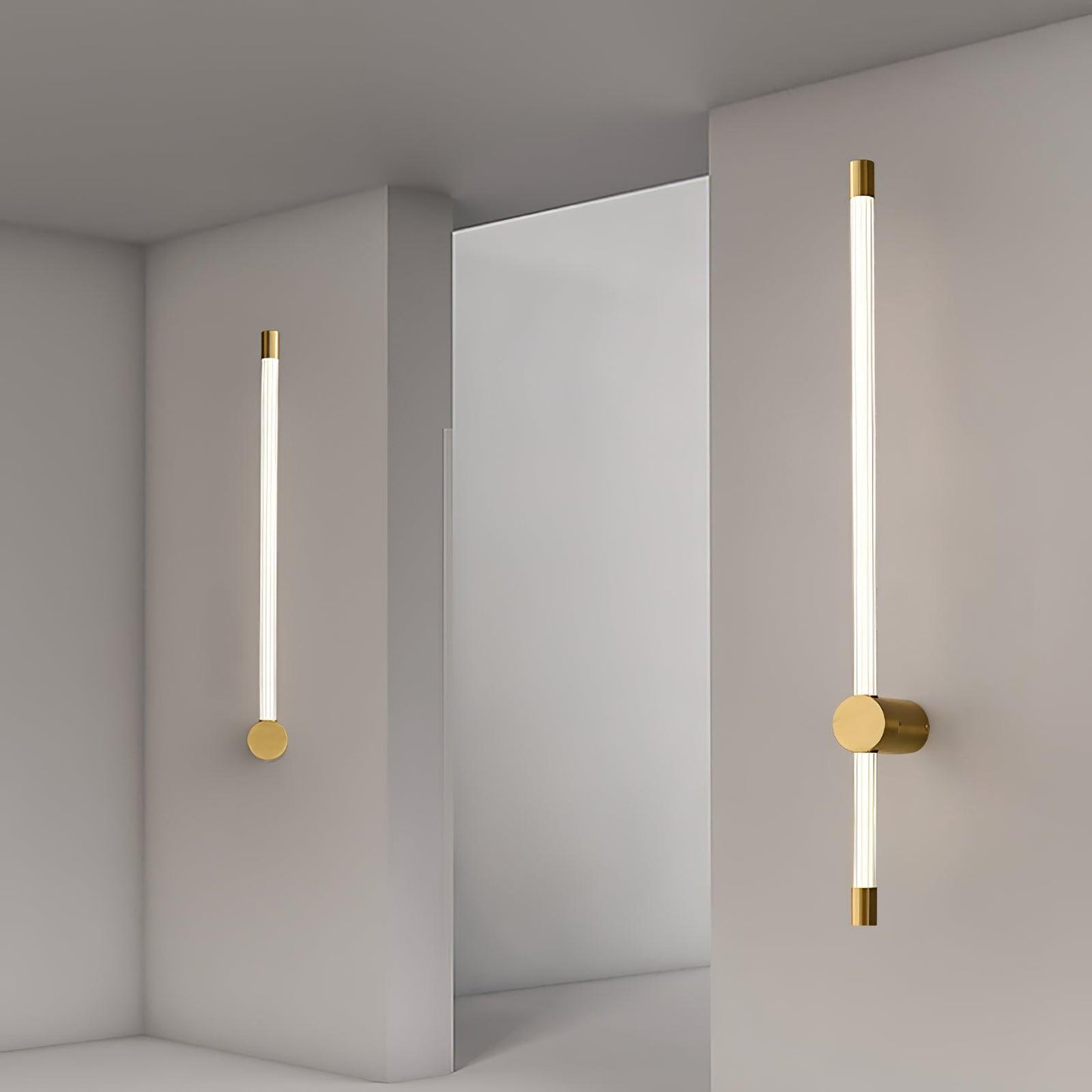 Linear LED Sconce | Rechargeable | Black & Copper