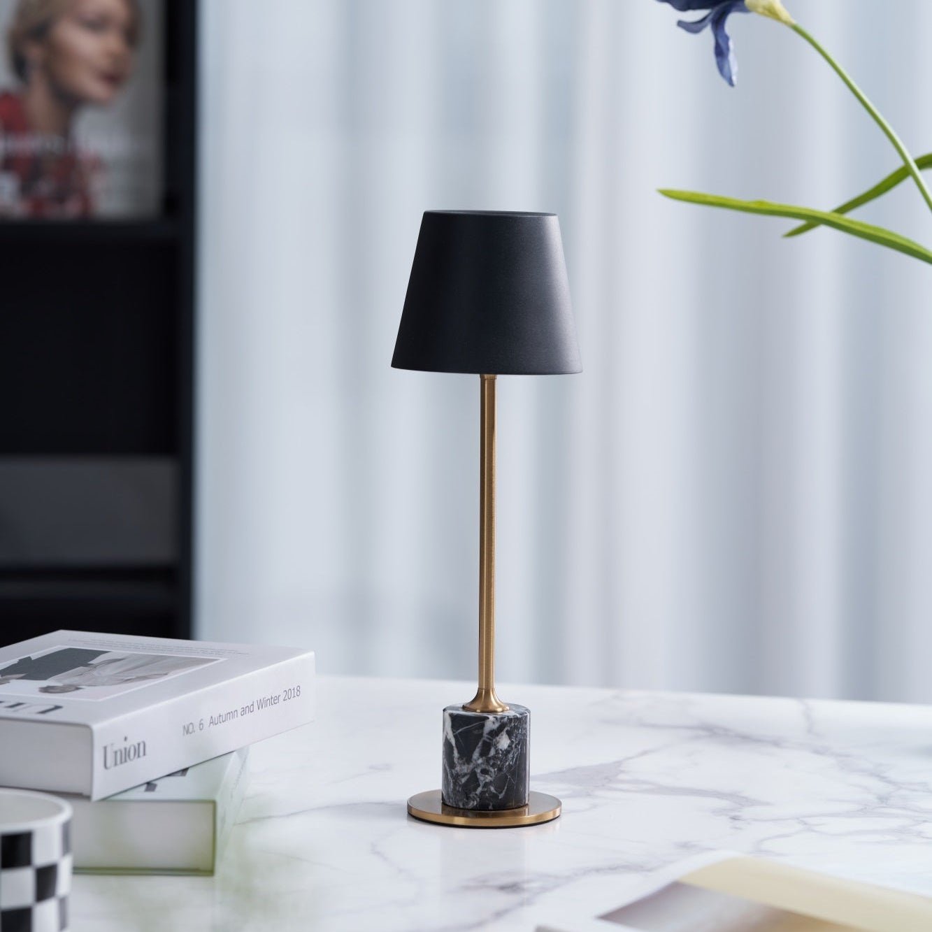 Lirio Mini Table Lamp | Marble Base | Black and Gold