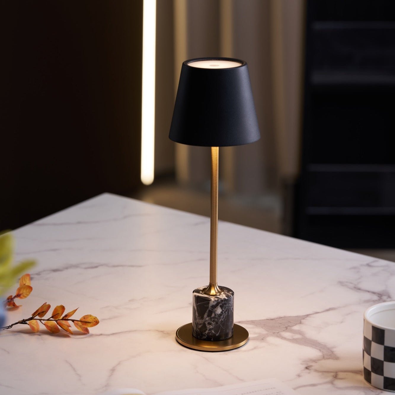 Lirio Mini Table Lamp | Marble Base | Black and Gold