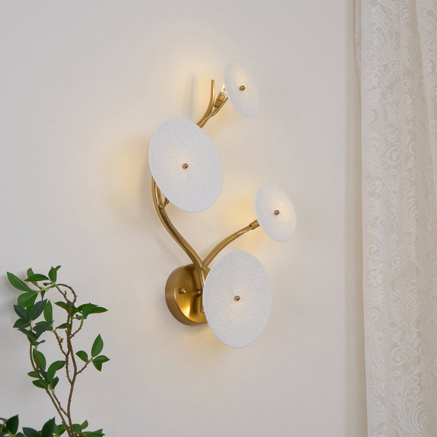 Lotus Petal Wall Lamp | Ceramic & Metal | Gold & White