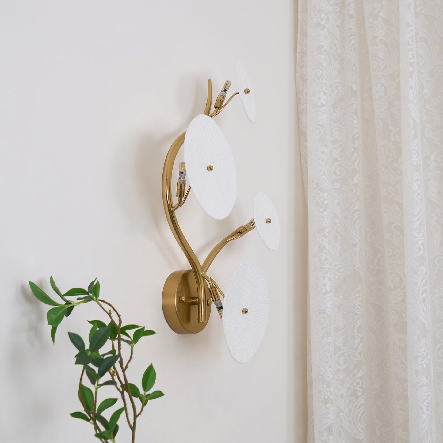 Lotus Petal Wall Lamp | Ceramic & Metal | Gold & White