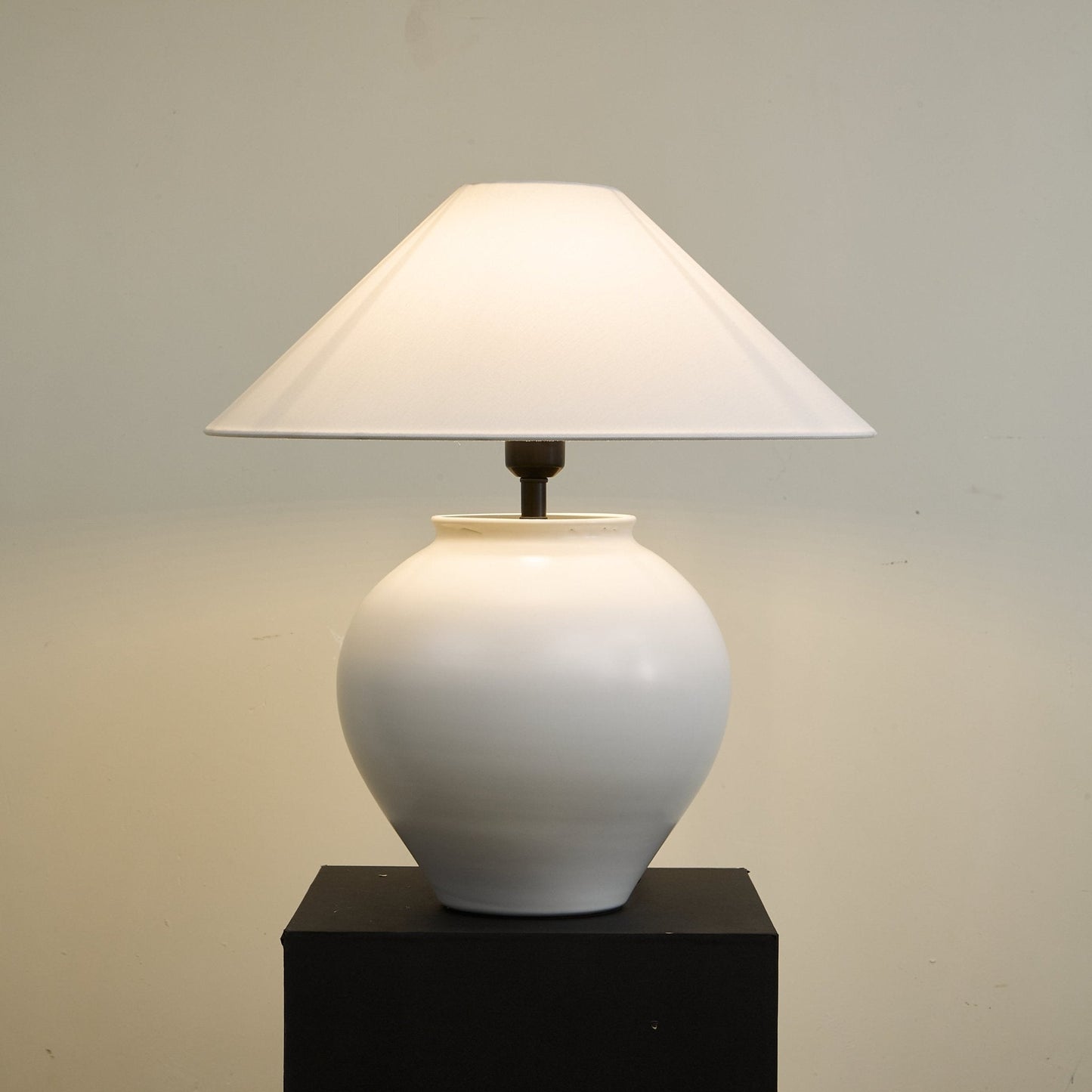 Luma Table Lamp | Ceramic & Fabric | White