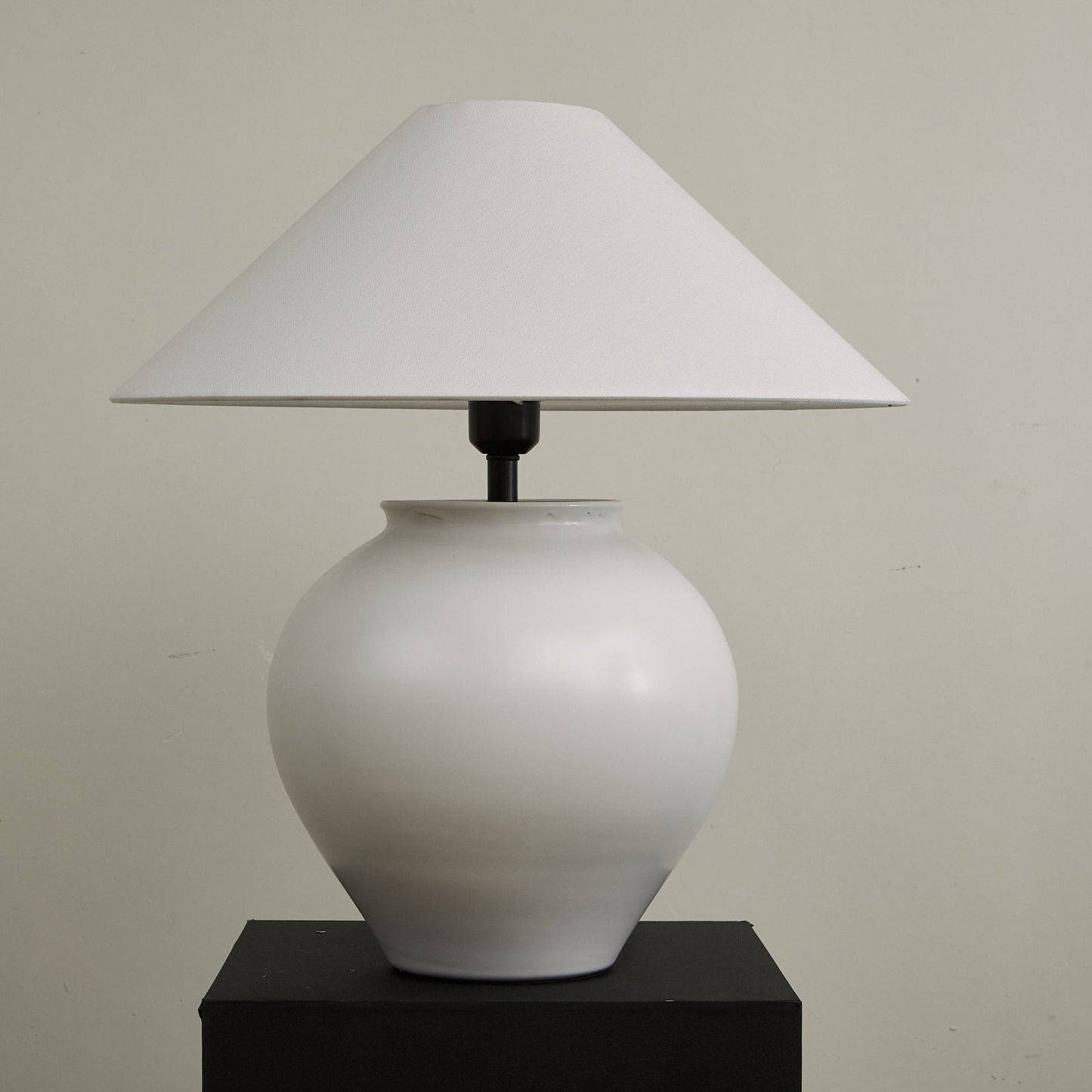 Luma Table Lamp | Ceramic & Fabric | White