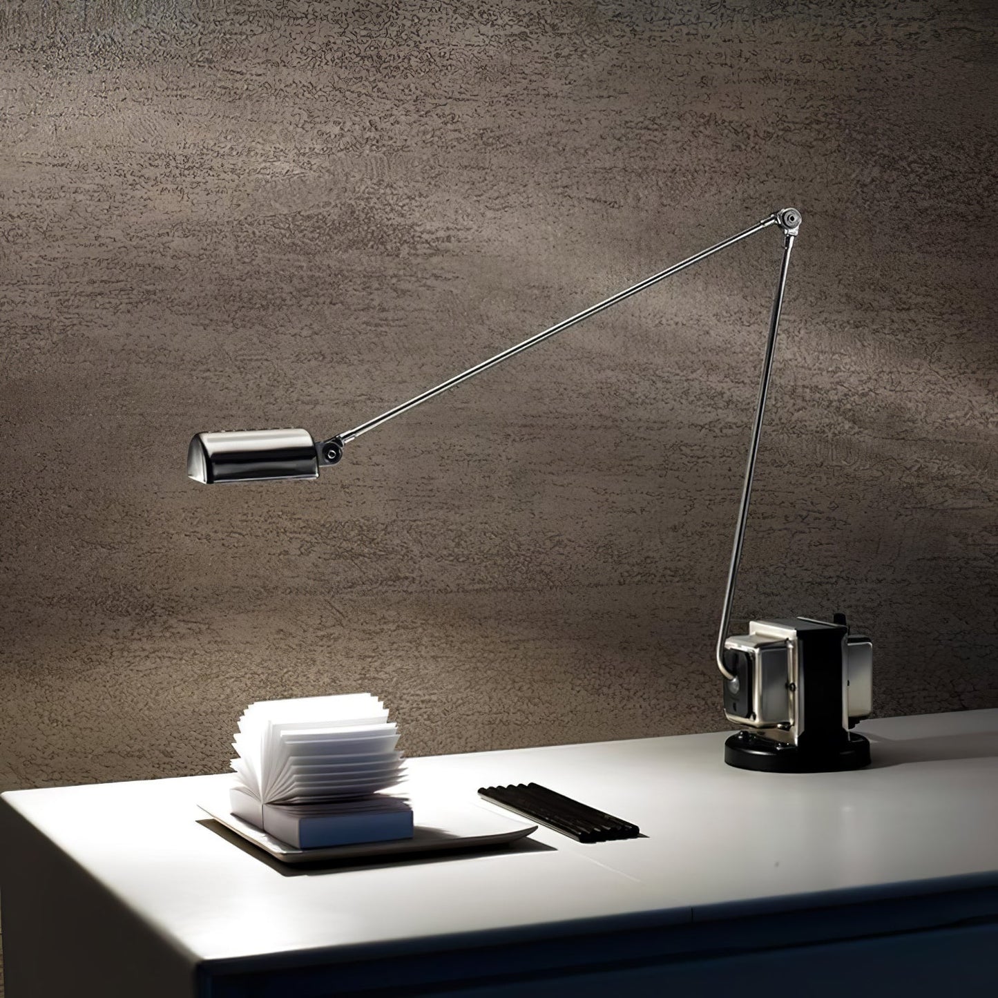 Dynamo Table Lamp | Rotating Diffuser | Dimmable LED