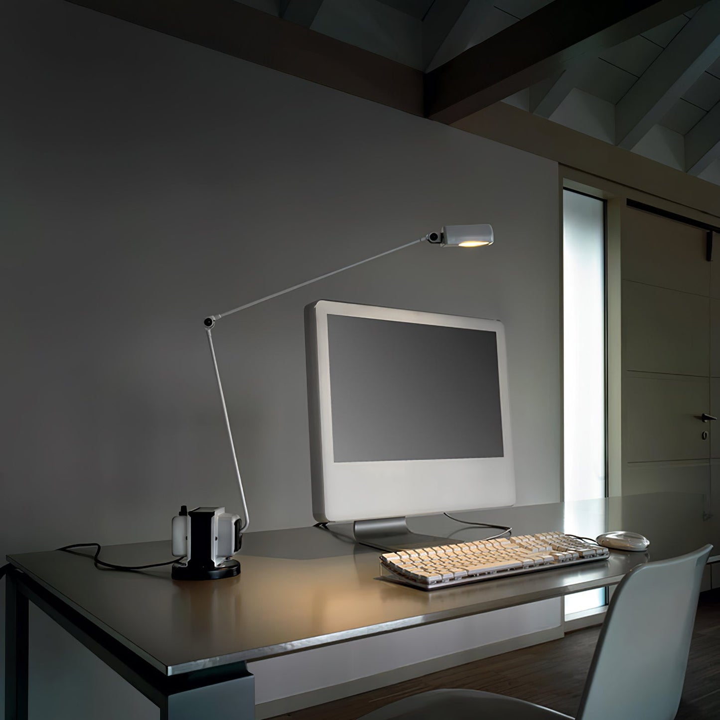 Dynamo Table Lamp | Rotating Diffuser | Dimmable LED