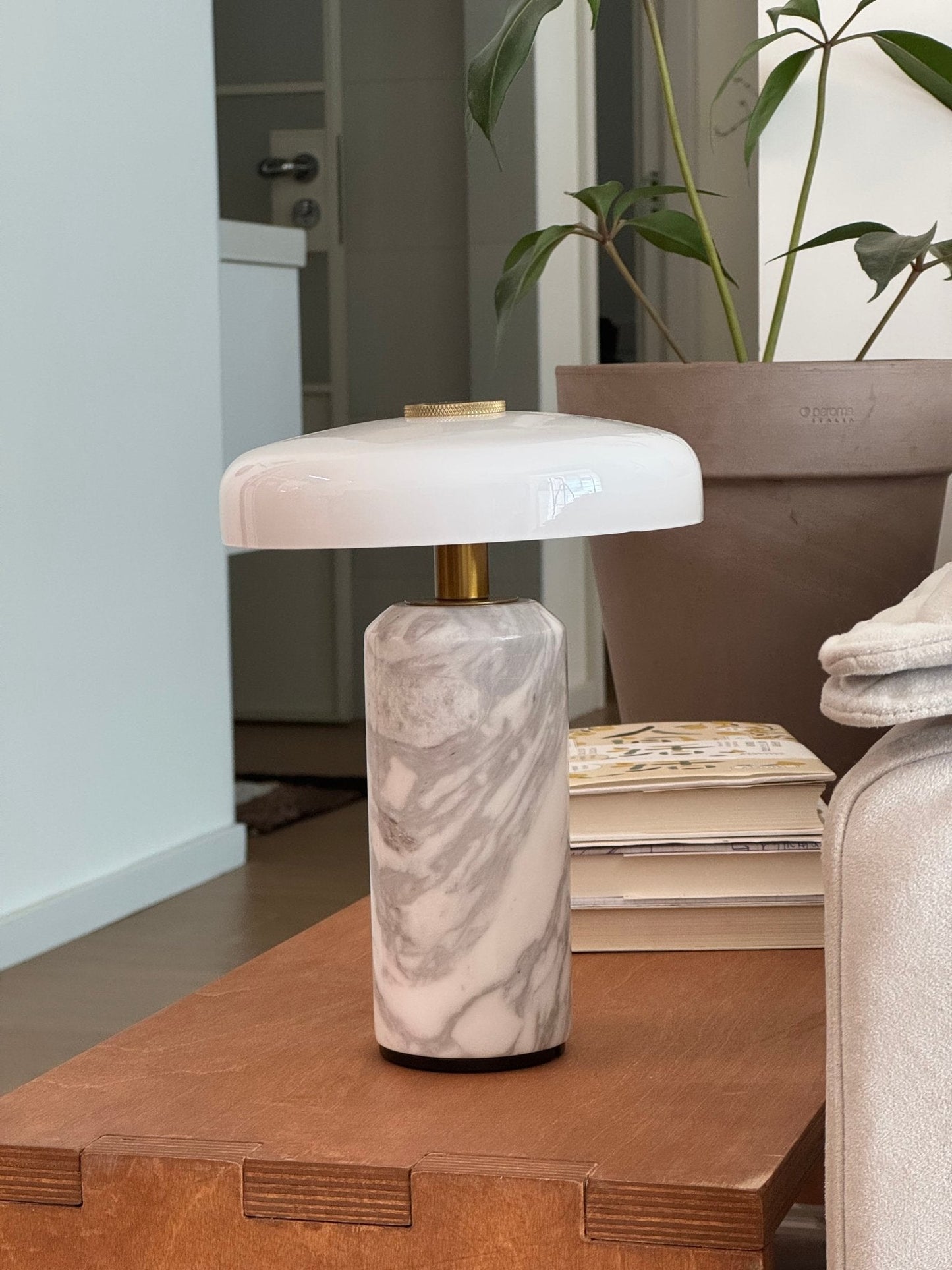 Lunara Marble Table Lamp | Marble & Glass | Black/White/Brown