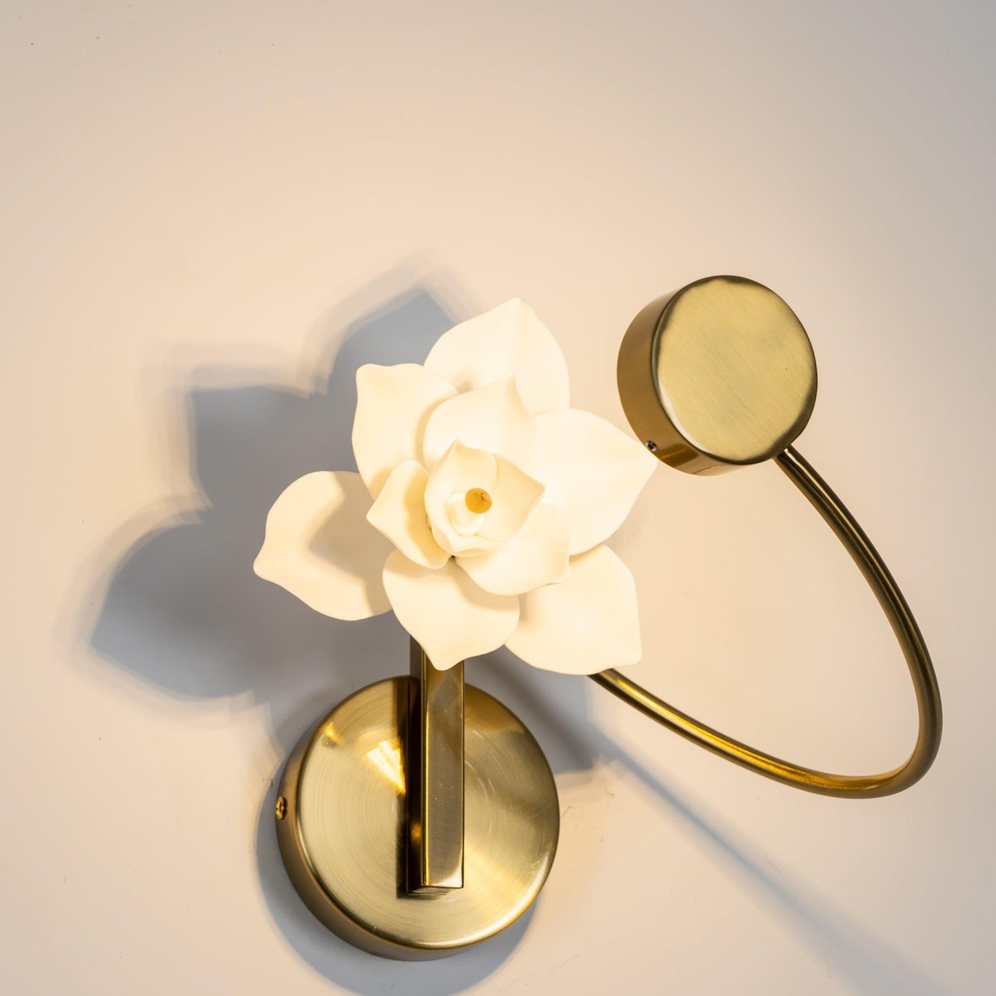 Lure Sconce | Cotton Paper Flower | White