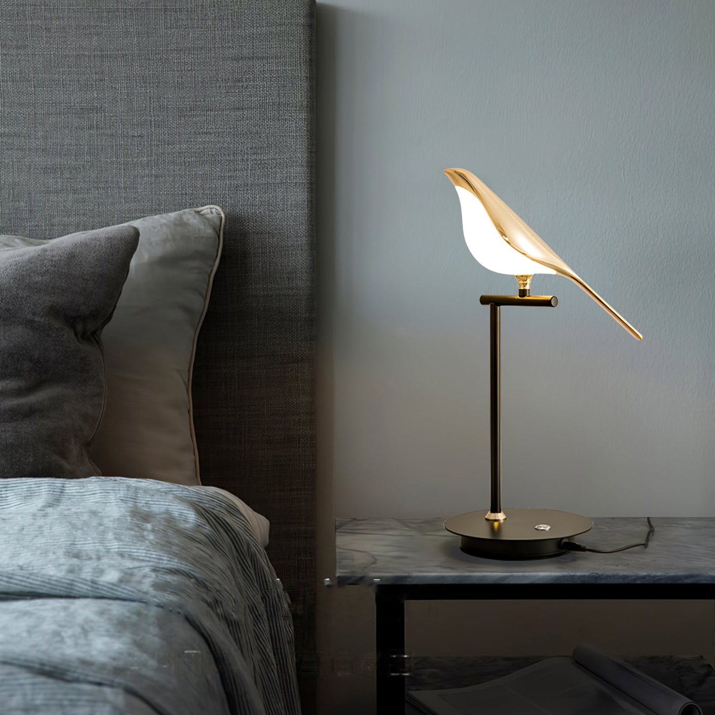 Magpie Perch Table Lamp | Metal, Acrylic, Iron | Black, Gold, White