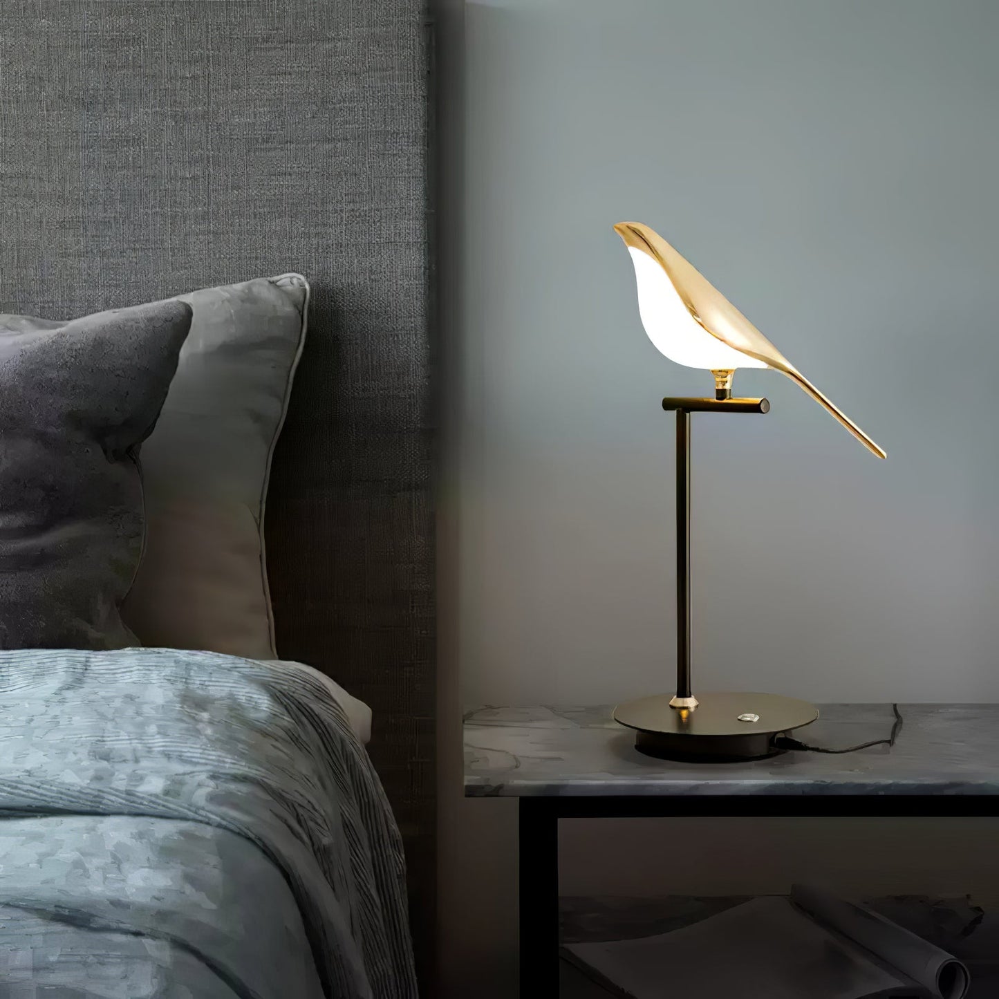 Magpie Perch Table Lamp | Metal, Acrylic, Iron | Black, Gold, White