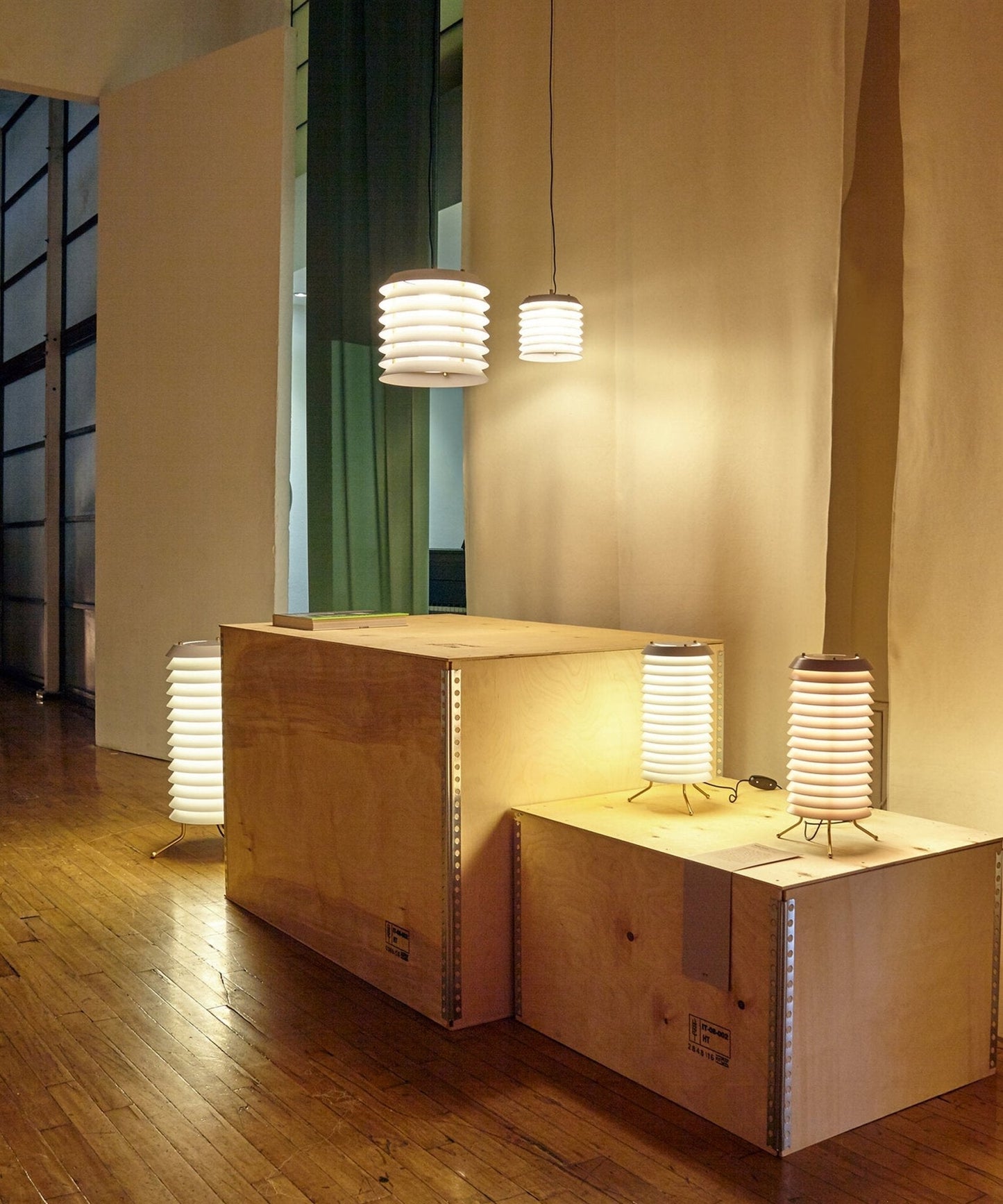 Baltic Tower Table Lamp | Metal | White Shade