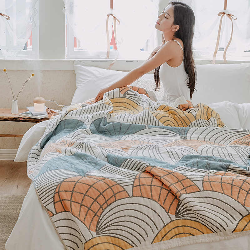 Cotton Quilt | Shell Print | Reversible Design | Full/Queen Size