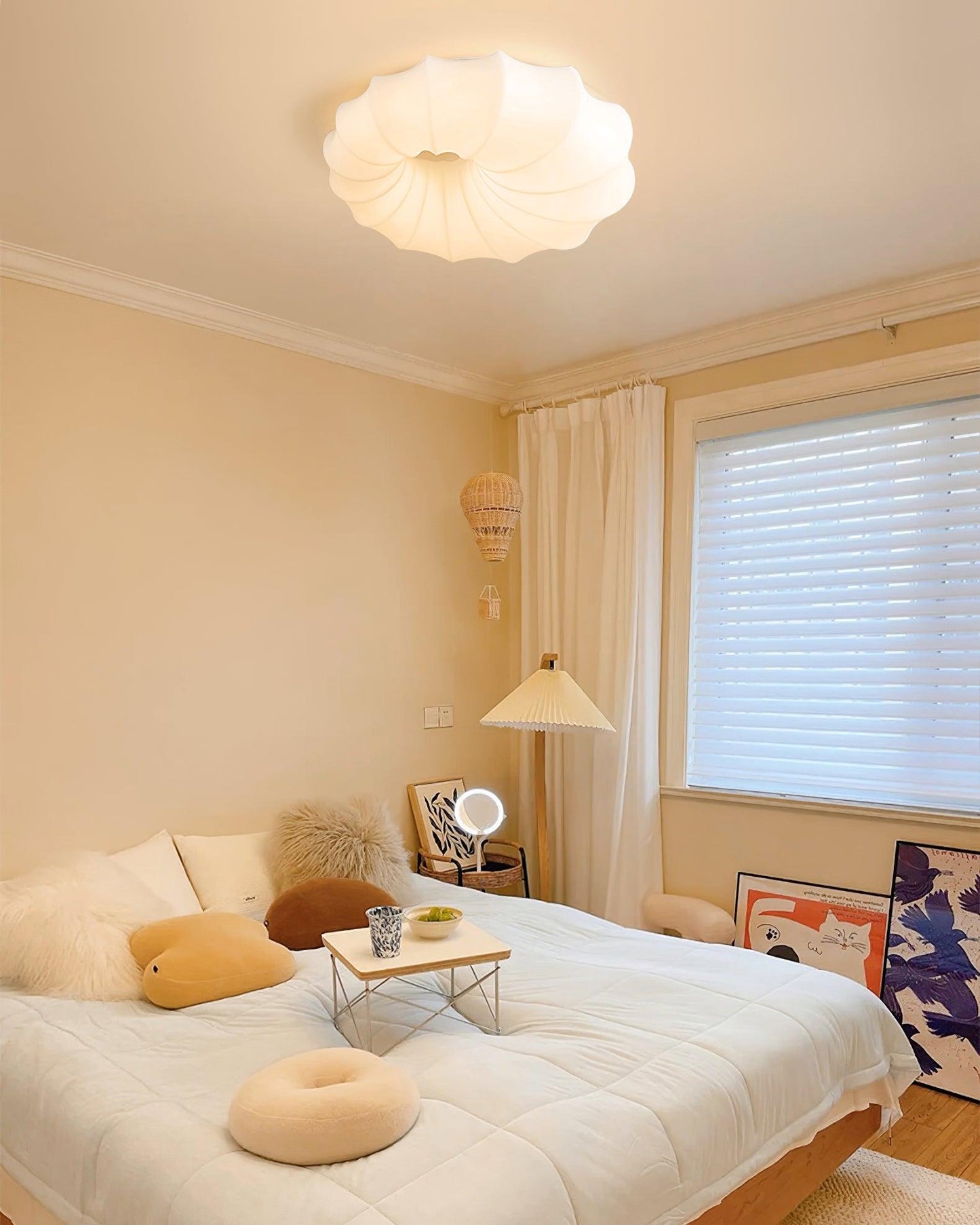 Malibu Ceiling Lamp | Metal & PE | White